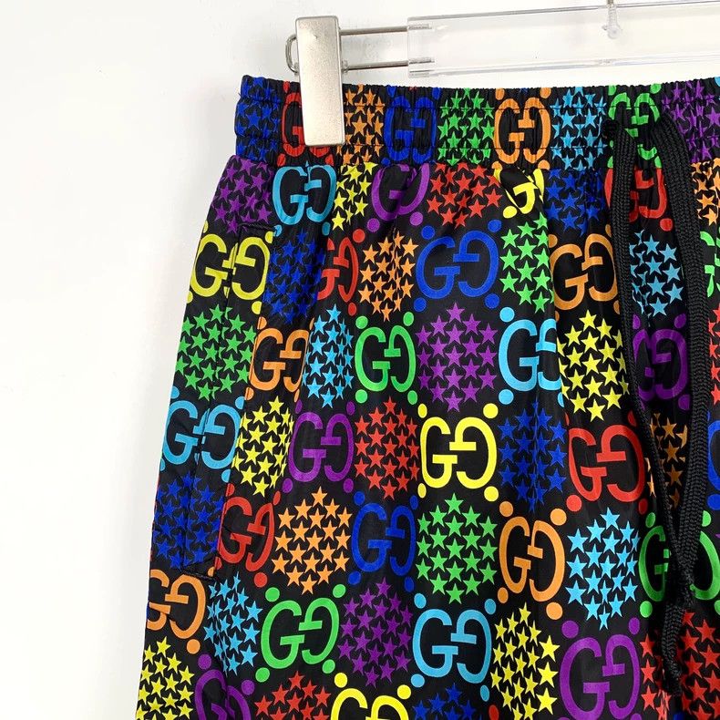 Gucci GucciColor logo printed full-printed drawstring casual shor Size US 32 / EU 48 - 3 Thumbnail
