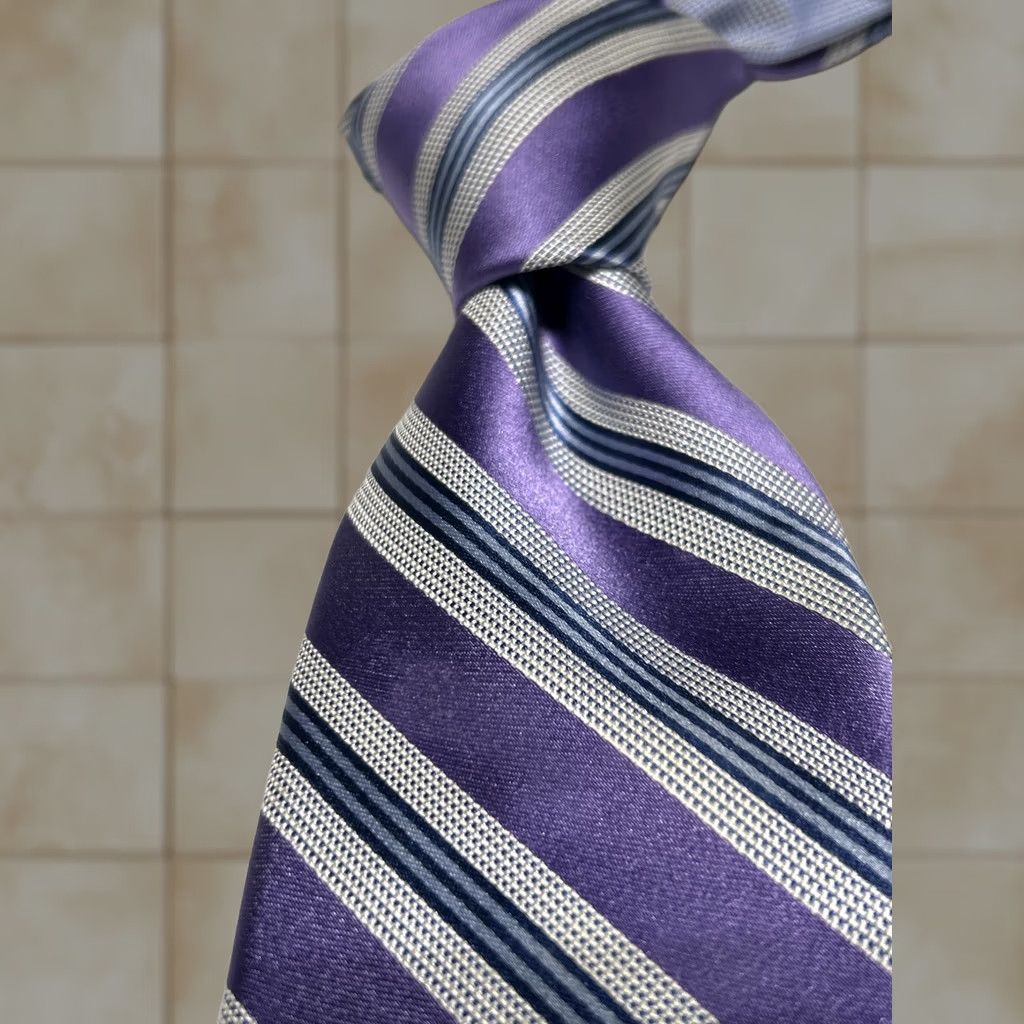 Saks Fifth Avenue Saks Fifth Avenue Silk Tie Purple Tones Striped Textured Pattern Size ONE SIZE - 1 Thumbnail