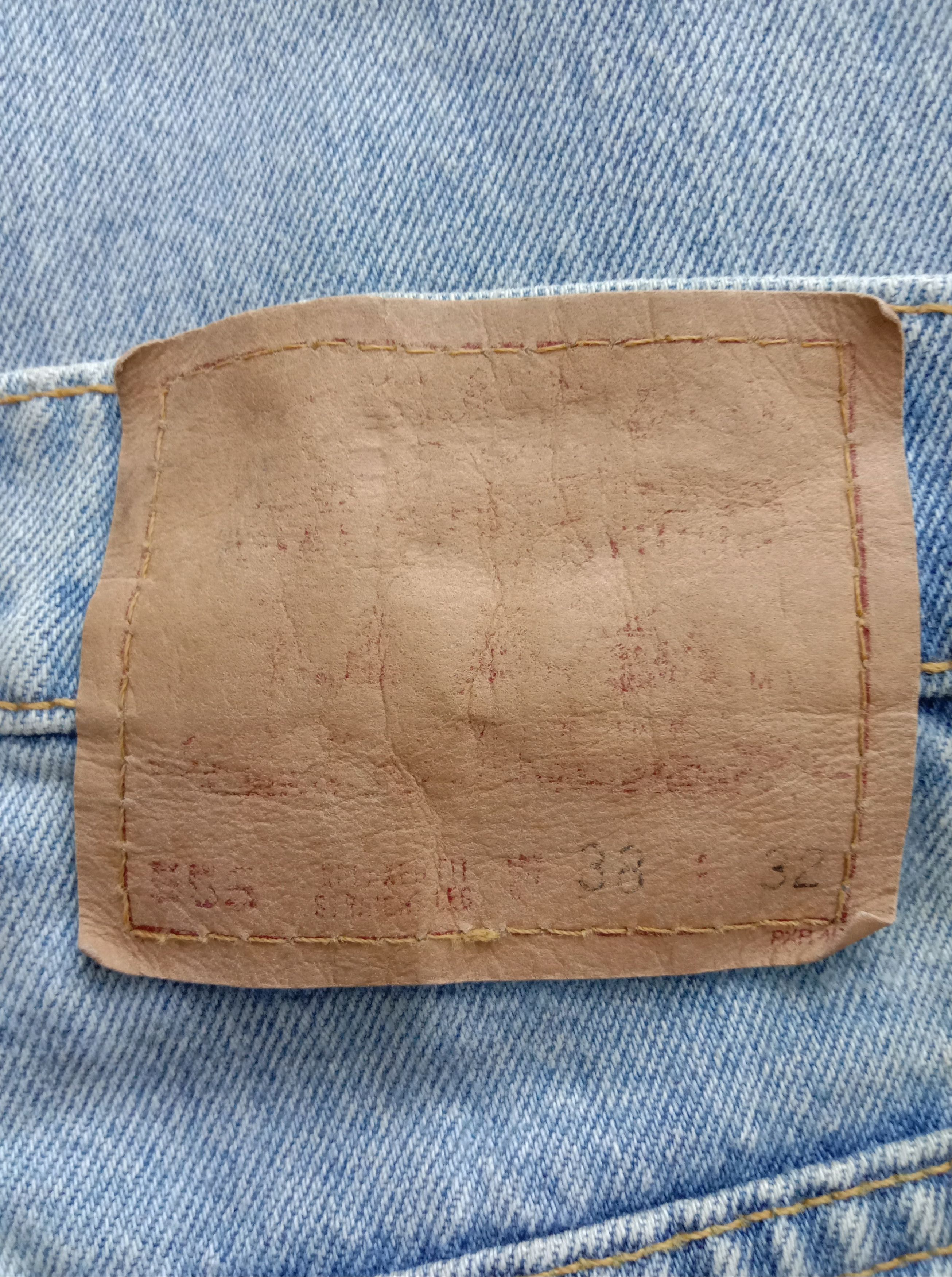 Levi's Vintage 90s Levi’s 555 Jeans Light Wash Relaxed Fit Denim Size US 38 / EU 54 - 14 Thumbnail