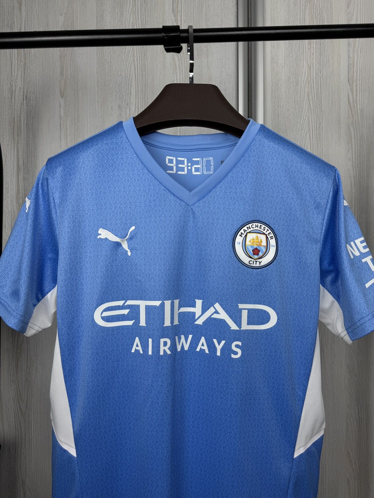 Puma MANCHESTER CITY PUMA 2021 2022 HOME FOOTBALL JERSEY SOCCER Size US M / EU 48-50 / 2 - 3 Thumbnail