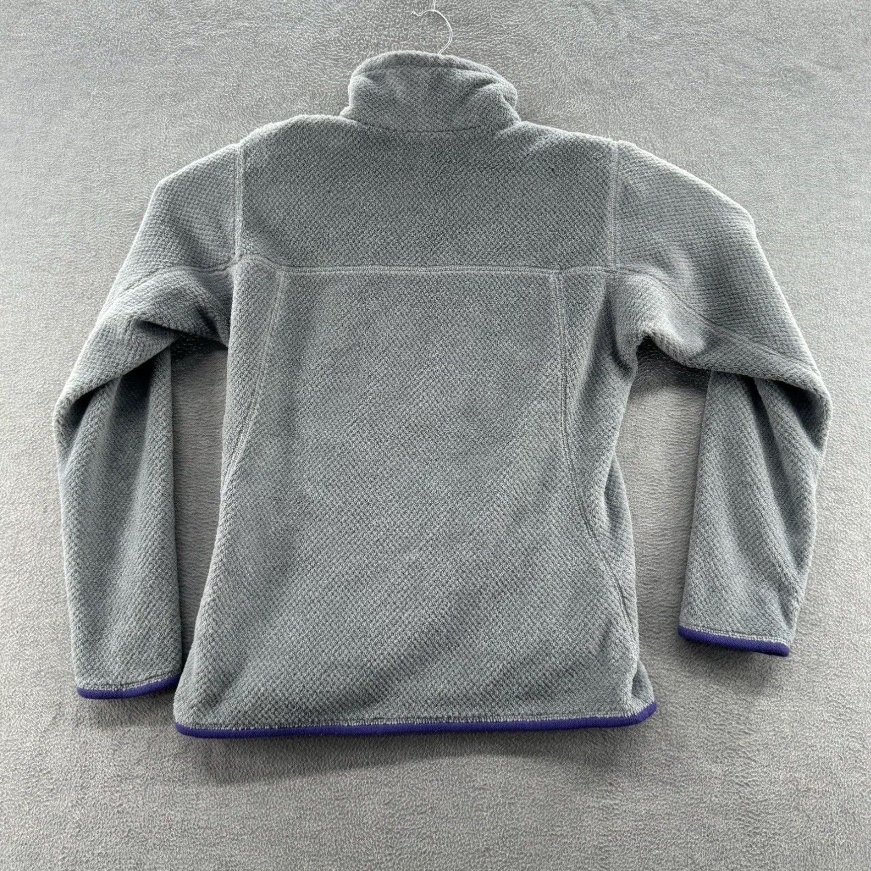 Patagonia Patagonia Jacket Womens M Gray Fleece Pullover Tsnap Polyester Basic Jacket Size M / US 6-8 / IT 42-44 - 2 Thumbnail