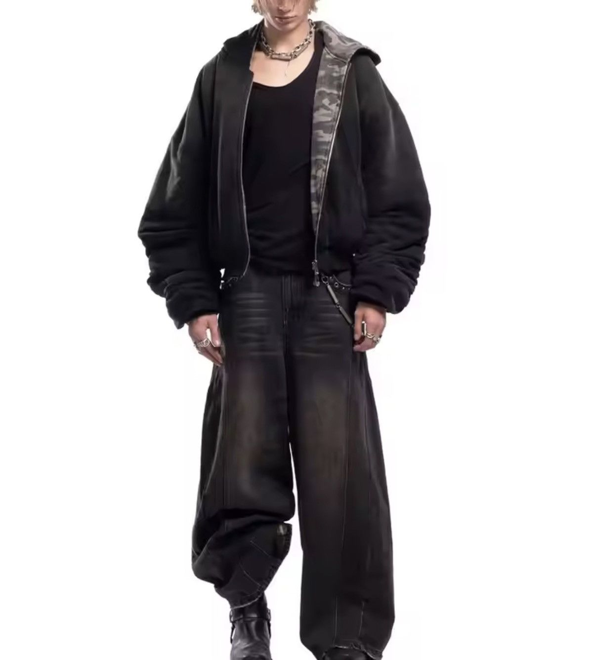Japanese Brand Reversible Oversized Camo & Black Puffer Hoodie Size US S / EU 44-46 / 1 - 4 Thumbnail