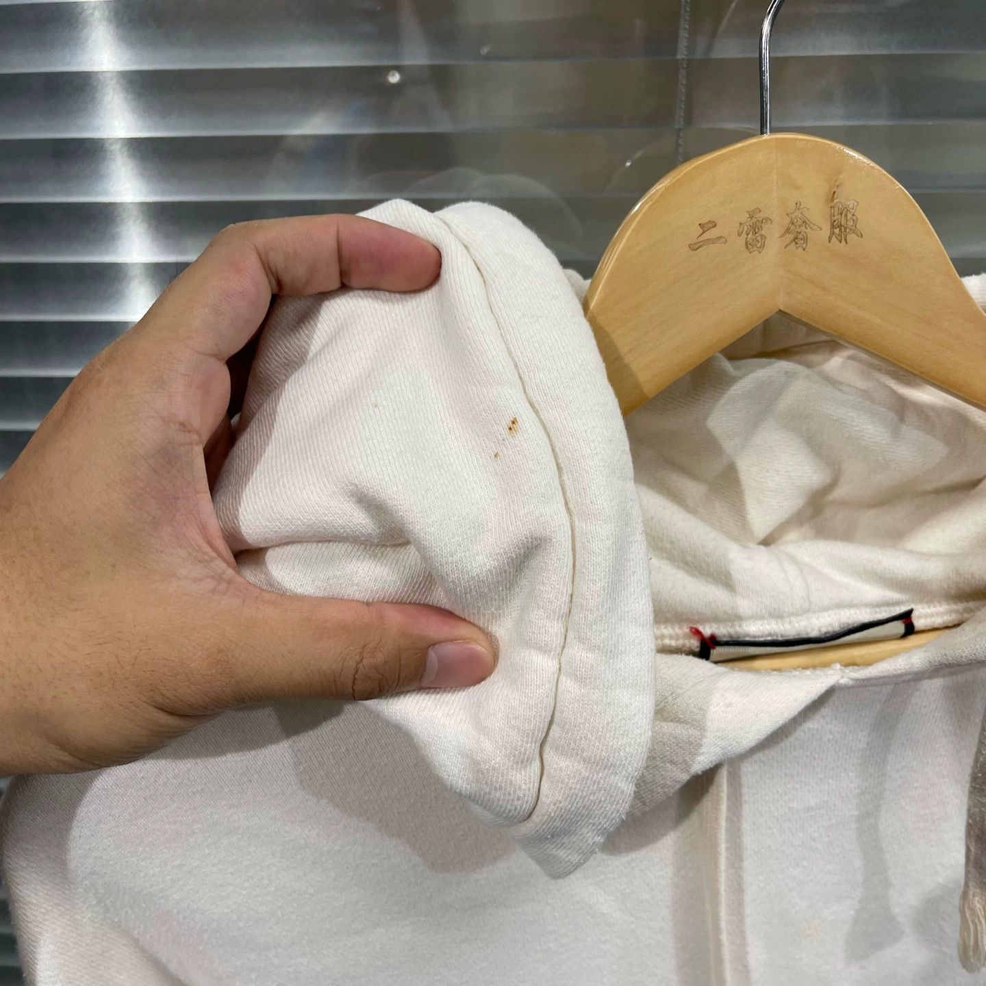 Gucci Gucci Deer-embroidered Sweatshirt M 99 New minor hat flaw Size US M / EU 48-50 / 2 - 5 Thumbnail