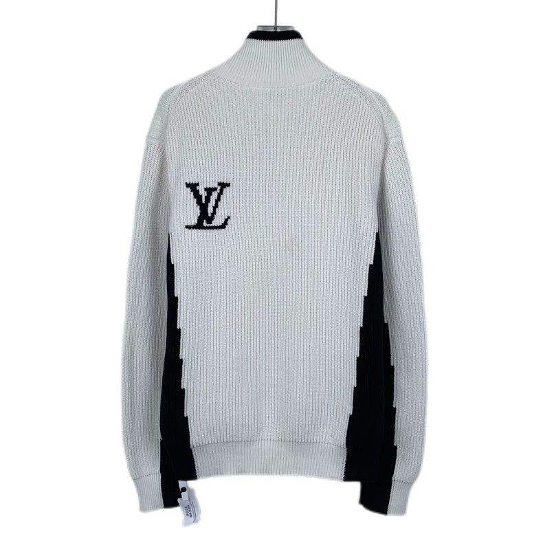 Louis Vuitton Louis Vuitton White logo embroidered semi-zippered cotton Size US S / EU 44-46 / 1 - 2 Thumbnail