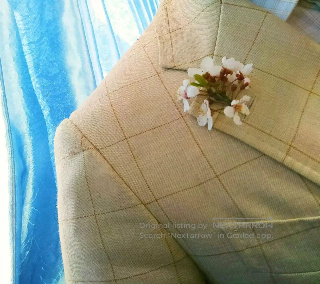 Brioni Classic Beige Checkered Suit Jacket. Size US M / EU 48-50 / 2 - 4 Thumbnail