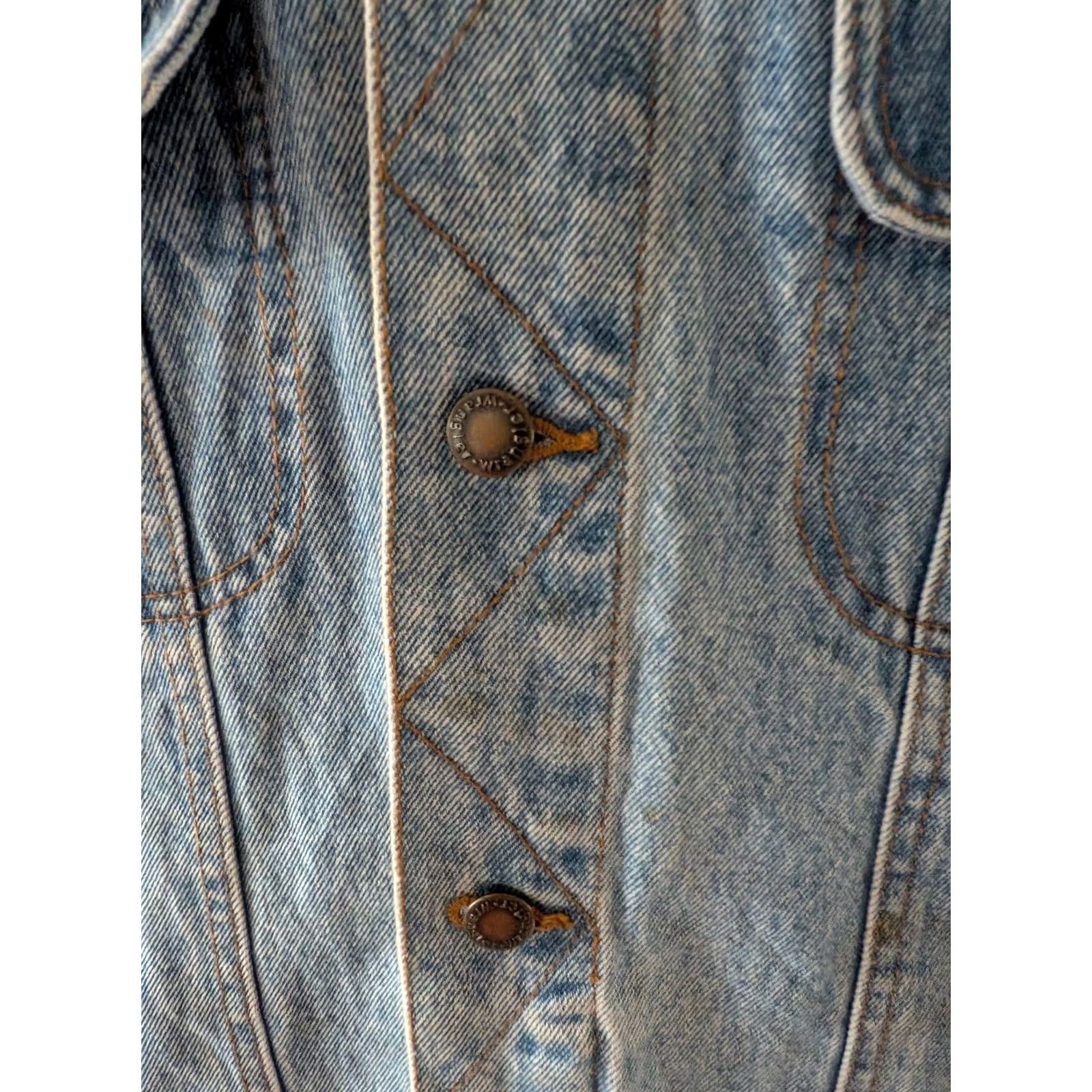 Wrangler Wrangler Rugged Wear Denim Jacket – XXL – Denim Jacket – Wrangler – Blue – 2XL – Regular Fit – Men Size US XXL / EU 58 / 5 - 5 Thumbnail