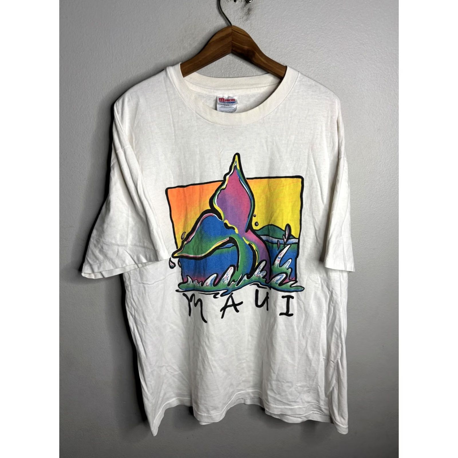 Hanes VINTAGE Maui Shirt Mens XL Whale Tail Graphic Hawaii Hanes 90s Tee Size US XL / EU 56 / 4 - 2 Thumbnail