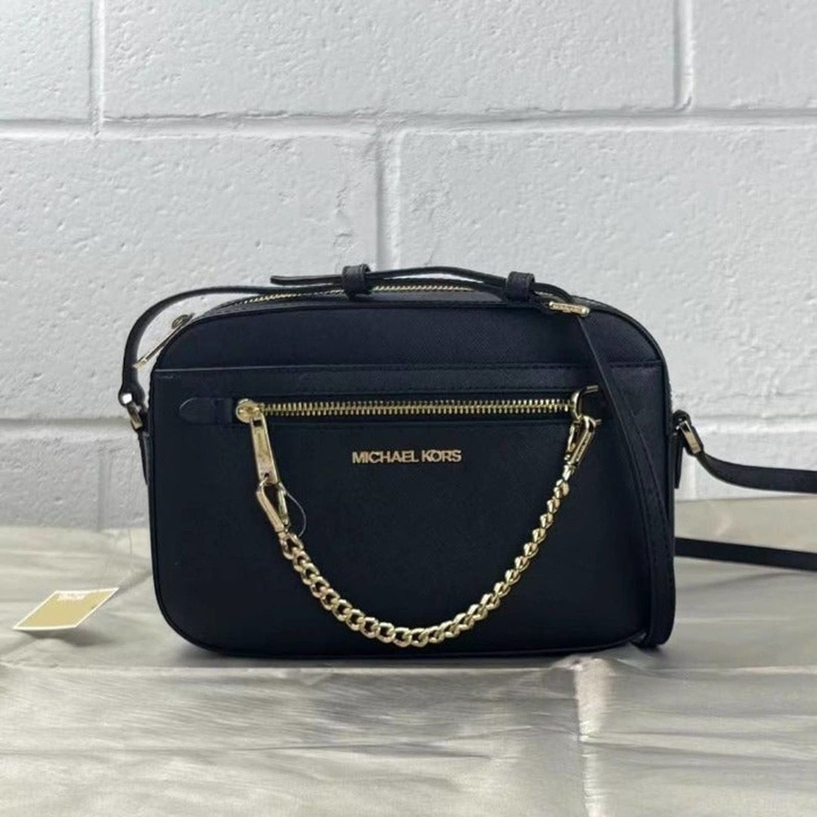 Michael Kors Michael Kors Jet Set Item 35S1GTTC7L LG Zip Chain Bag Black Size ONE SIZE - 6 Thumbnail