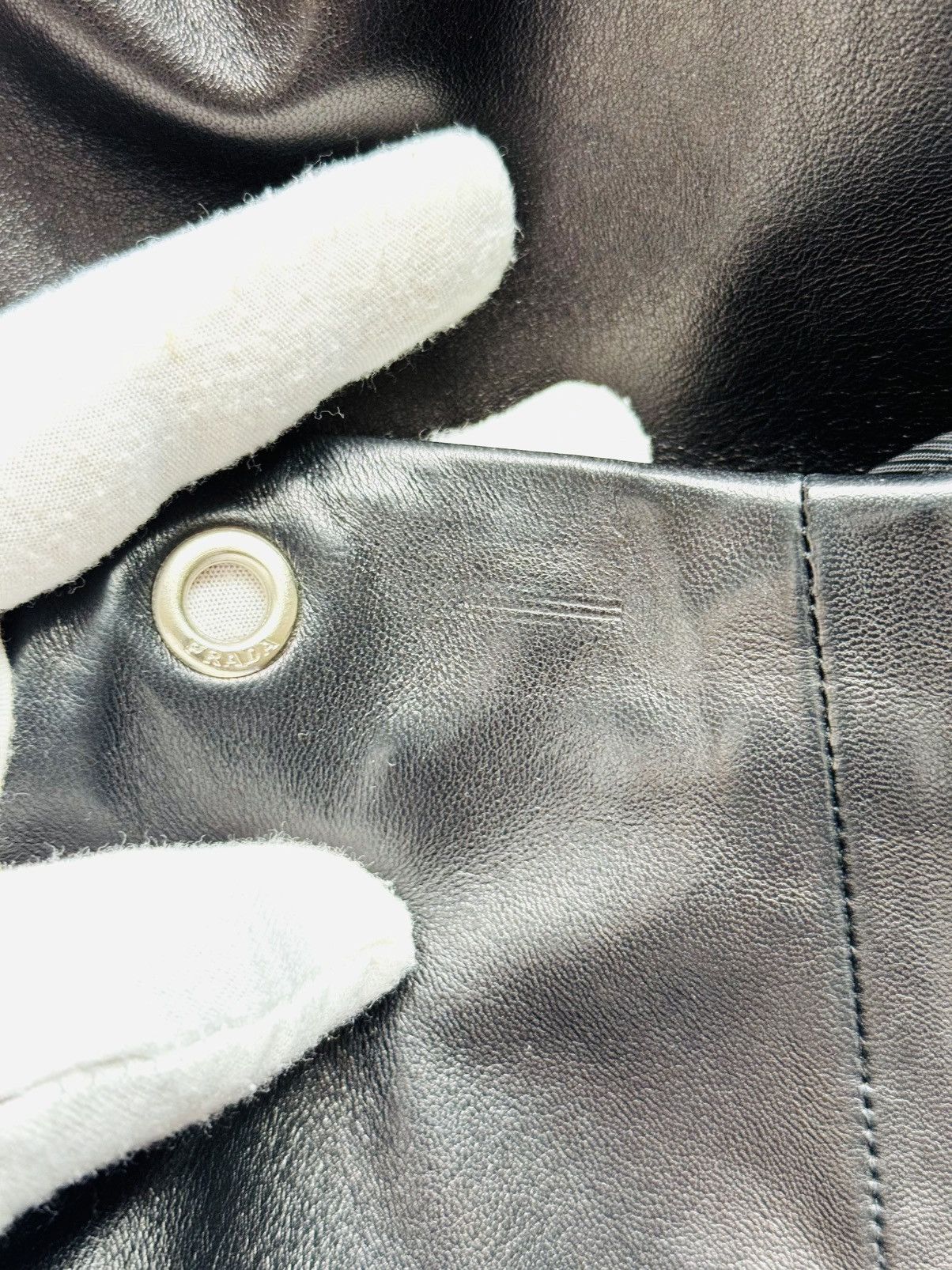 Prada Vintage 90s Prada leather grommet accent pencil skirt sz 40 Size 27" / US 4 / IT 40 - 15 Thumbnail