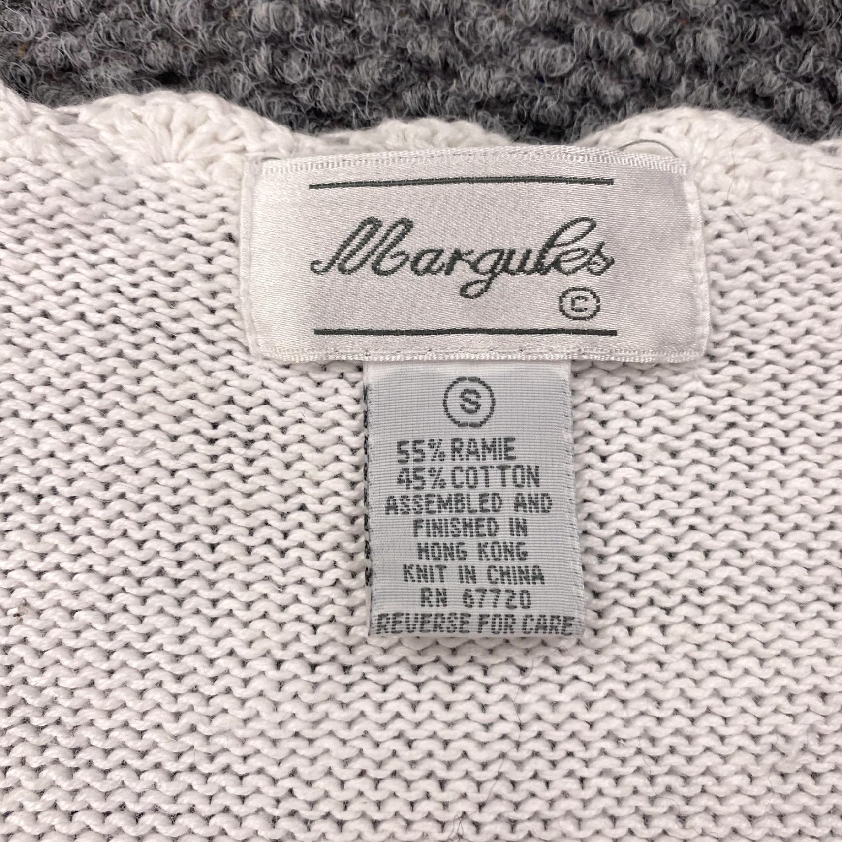Vintage VINTAGE Margules Cardigan Sweater Womens Small White Floral Embroidered 80s NWT Size S / US 4 / IT 40 - 3 Thumbnail