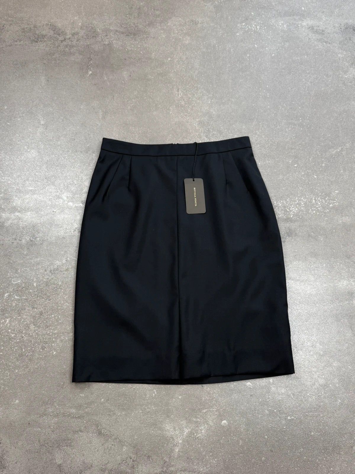 Bottega Veneta Bottega Veneta skirt NEW luxury old money street wear Size 30" / US 8 / IT 44 - 1 Thumbnail