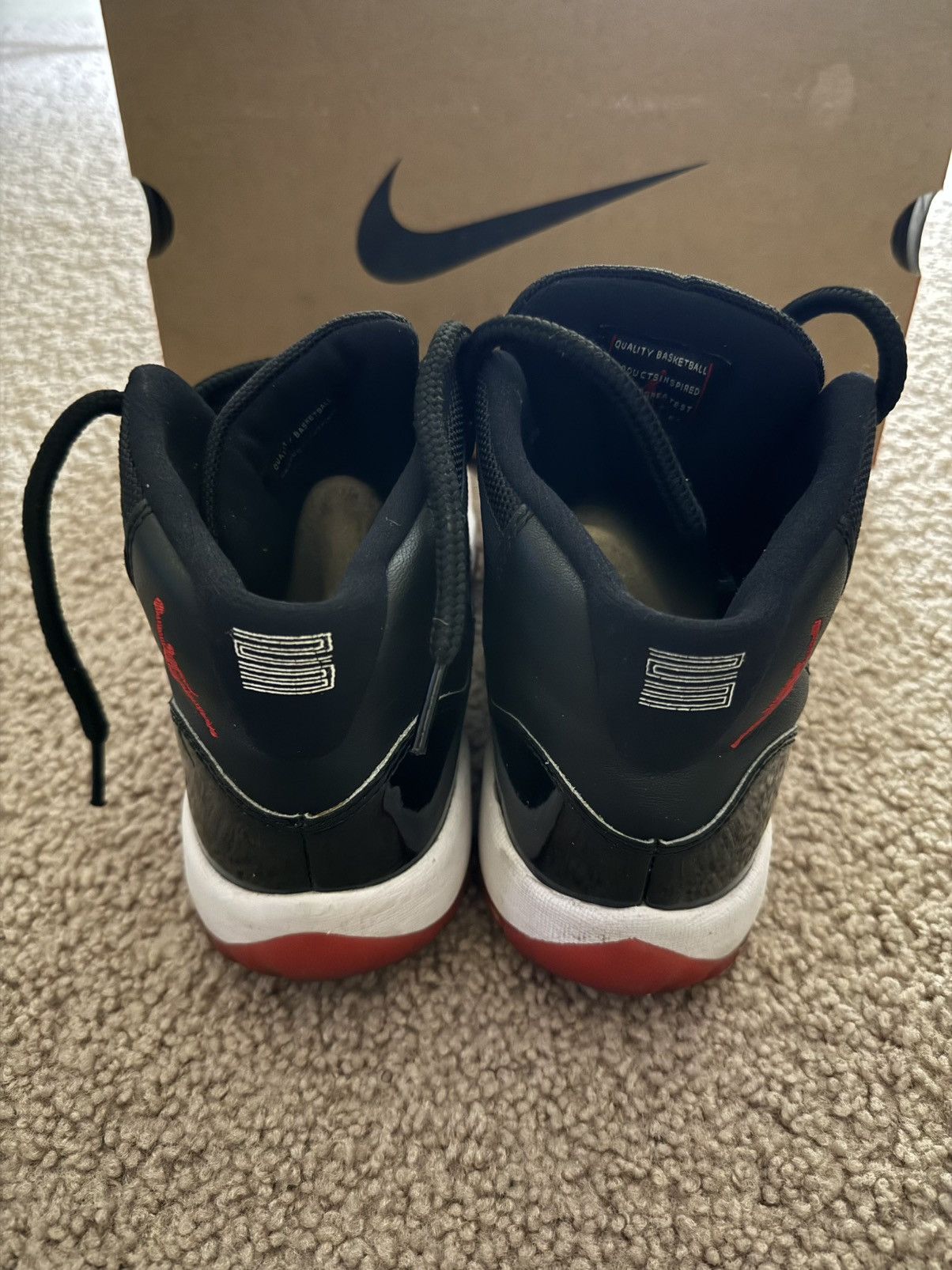 Jordan Brand 2019 jordan bred playoff GS Size US 7 / EU 40 - 6 Thumbnail