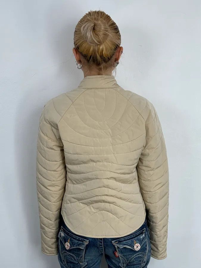 Emporio Armani AW2003 Emporio Armani Cream Cropped Contemporary Jacket Size XS / US 0-2 / IT 36-38 - 3 Thumbnail