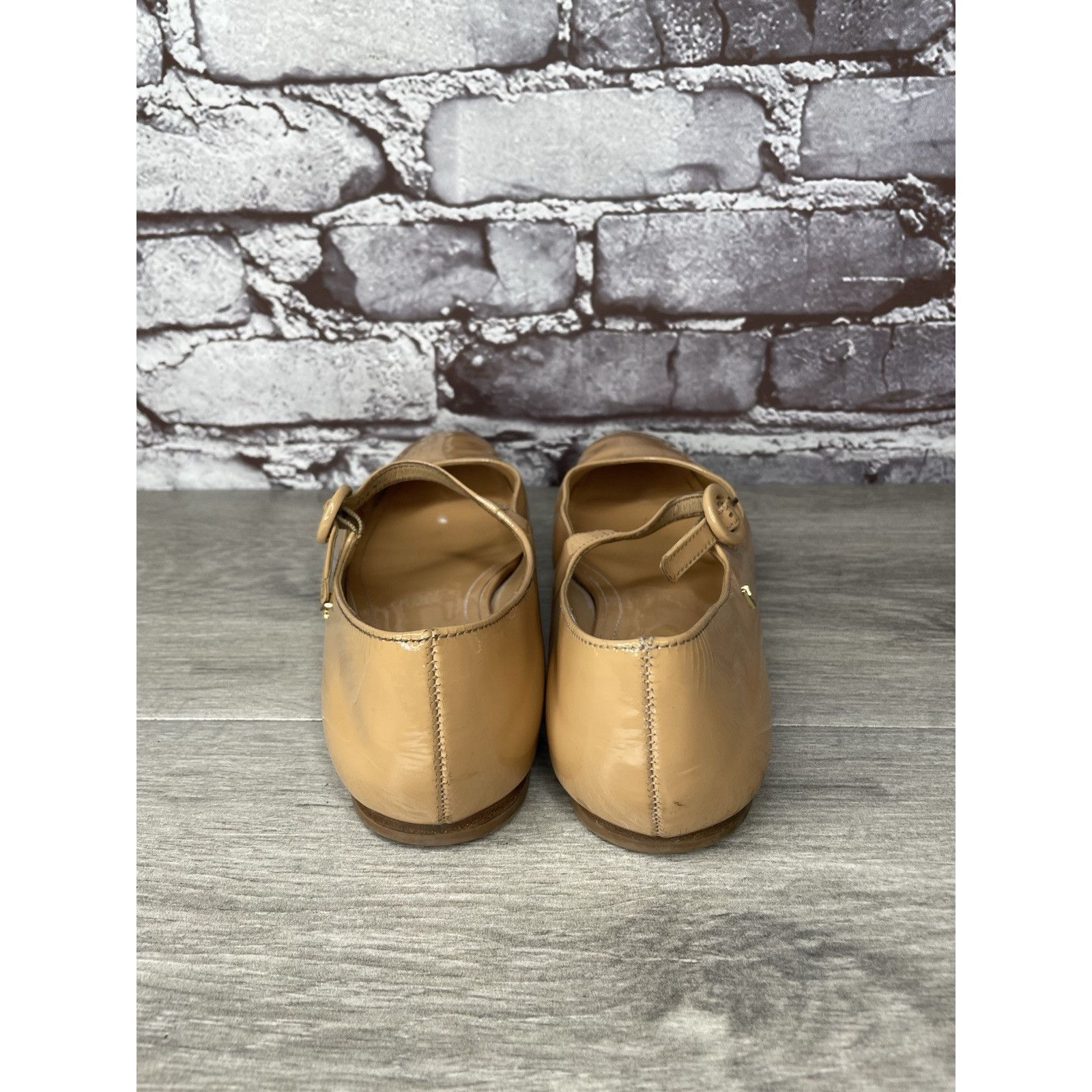 Other LARROUDE Vibram Nude Patent Leather Mary Jane Flats Shoes Wo Size US 5 / IT 35 - 5 Thumbnail