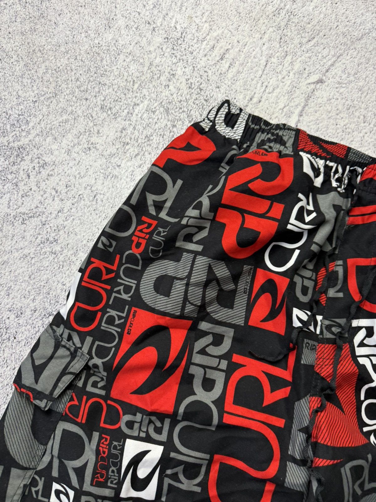 Rip Curl Vintage Rip Curl Monogram Nylon Shorts USA OOs Size US 34 / EU 50 - 5 Thumbnail