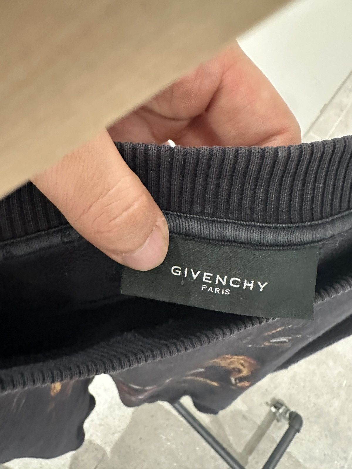 Givenchy Givenchy archive 11fw rottweiler sweatshirt Size US L / EU 52-54 / 3 - 5 Thumbnail