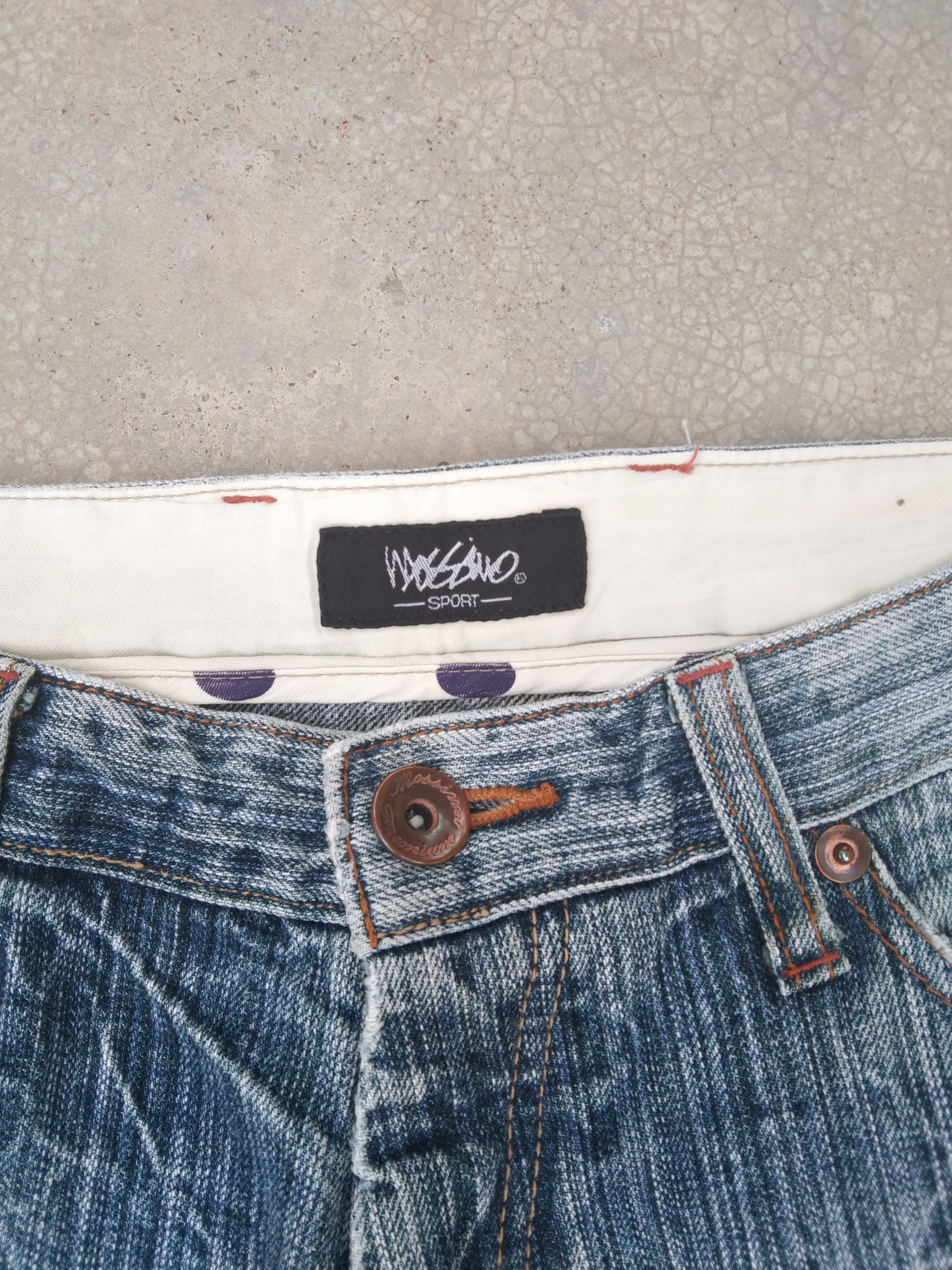 Mossimo Vintage Mossimo Straight Leg Faded Distressed Jeans 33x34 Size US 33 - 6 Thumbnail