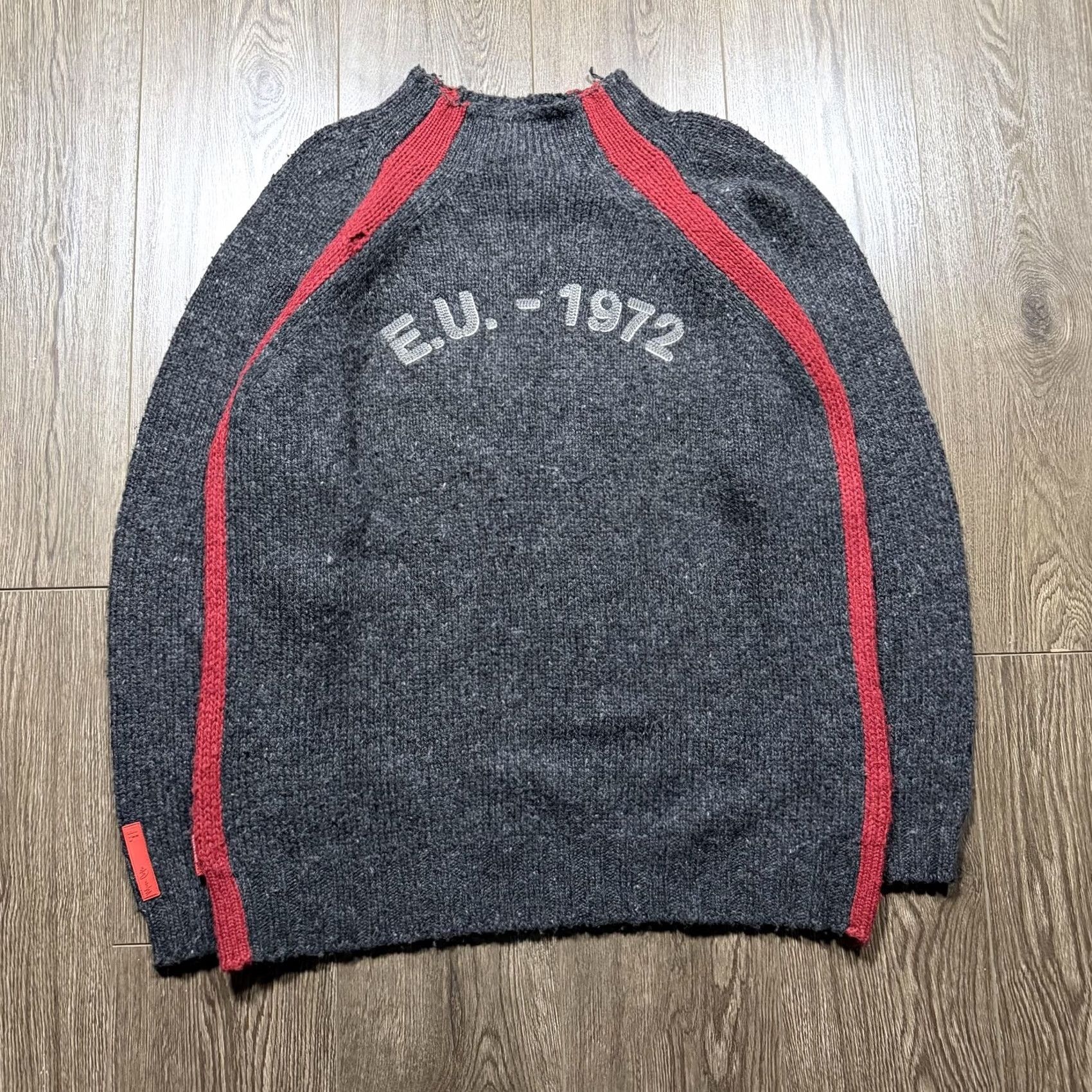 Ecko Unltd. Y2K Ecko Unltd Knit Sweater XL Gray Red Stripe Raglan Hip Hop Pullover Chunky Size US XL / EU 56 / 4 - 3 Thumbnail
