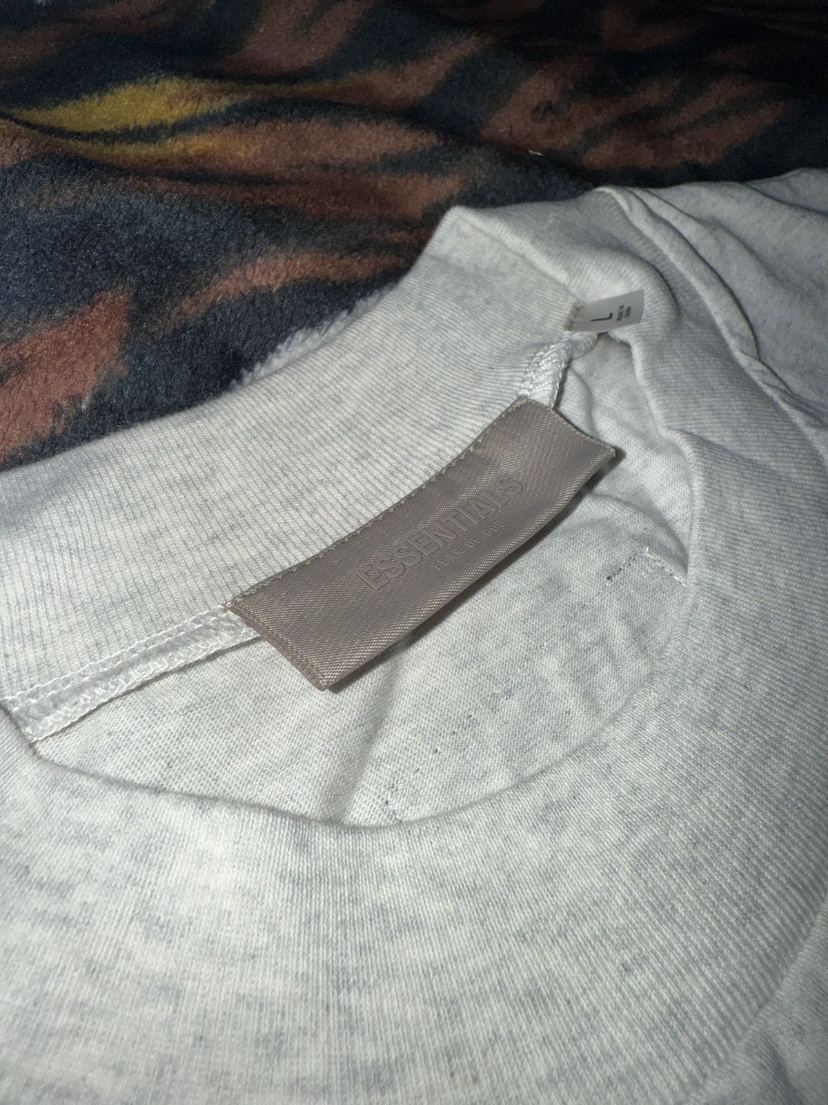 Essentials Fear of God Essentials Tee "Light Oatmeal" Size US L / EU 52-54 / 3 - 5 Thumbnail
