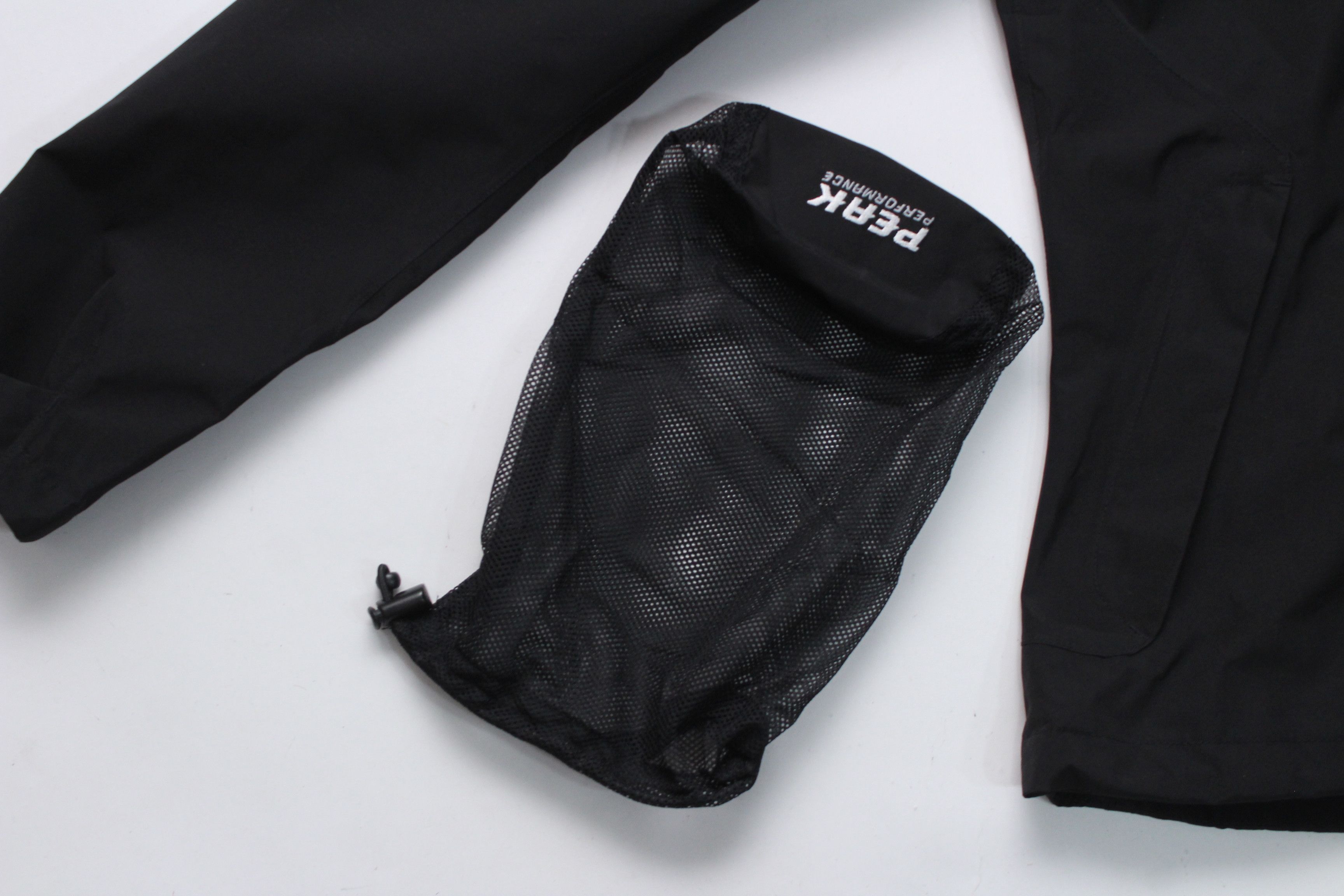 Peak Performance Peak Performance Gore Tex Jacket Size XS Outdoor Size XS / US 0-2 / IT 36-38 - 8 Thumbnail