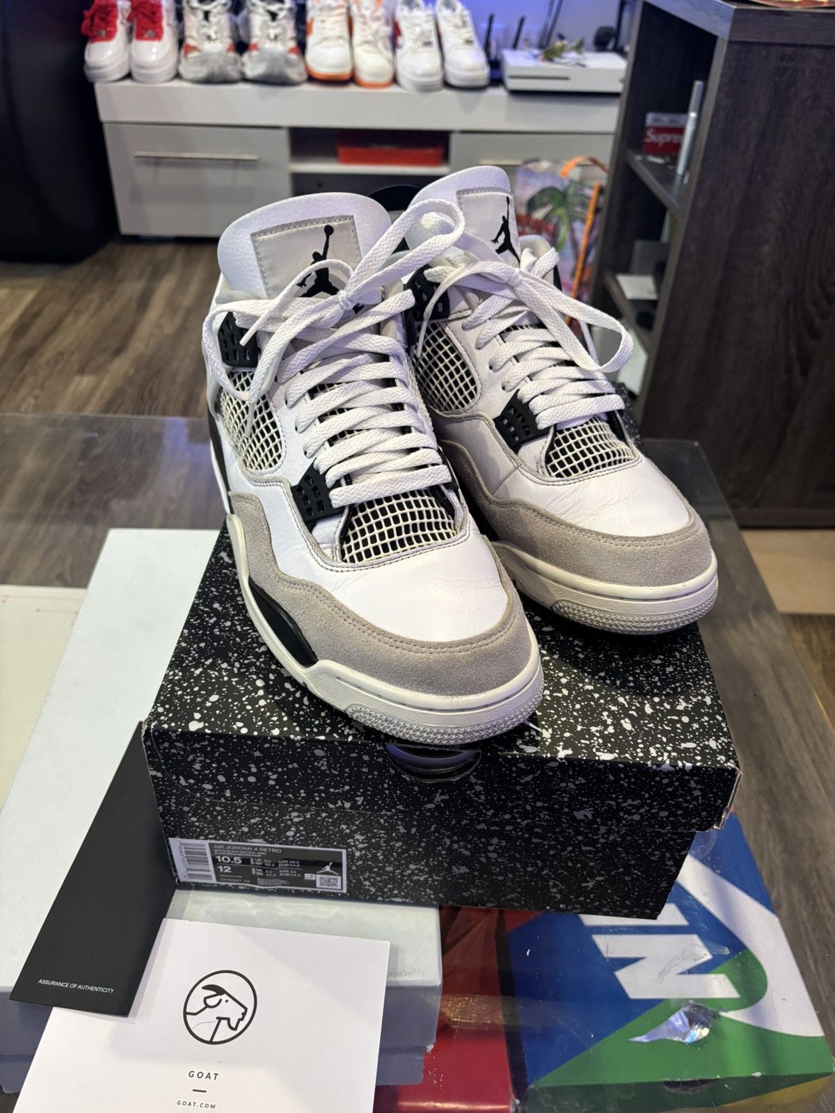 Nike Nike Air Jordan 4 Military Size US 10.5 / EU 43-44 - 1 Thumbnail