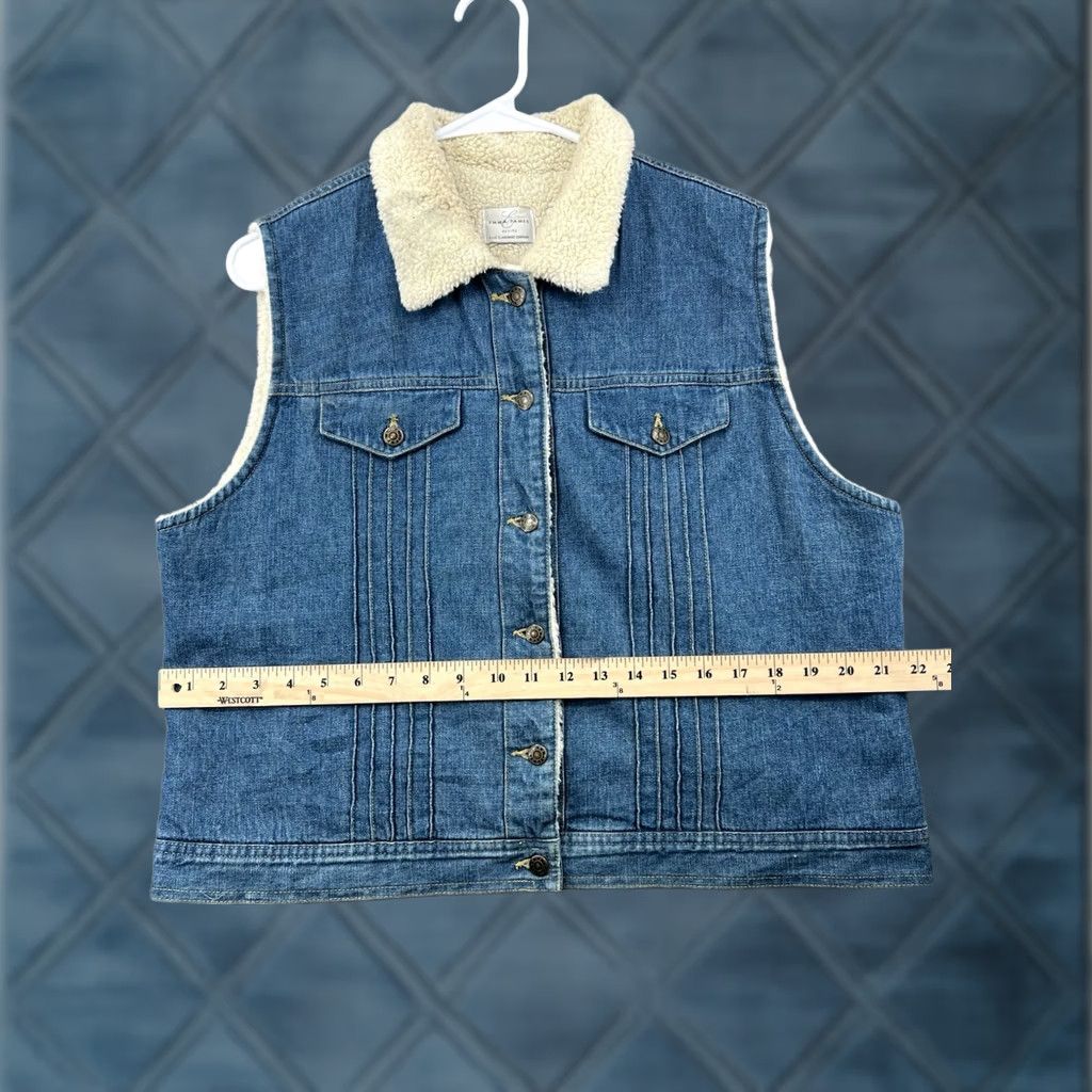 Denime Emma James Liz Clairborne Women's Blue Denim Sherpa Lined Vest XL Western Vest Vest Lined Pockets Bohemian Western Womens XL Blue Denim Vest Size XL / US 12-14 / IT 48-50 - 1 Thumbnail