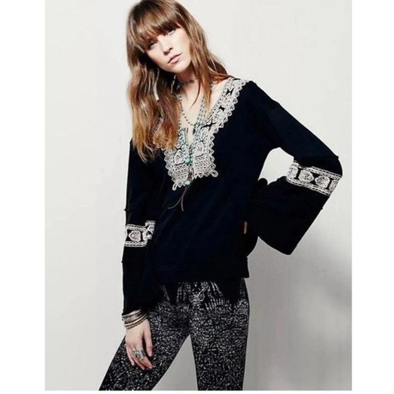 Free People Free People $148 Santa Maria Black Embroidered Pullover XS Size XS / US 0-2 / IT 36-38 - 2 Thumbnail