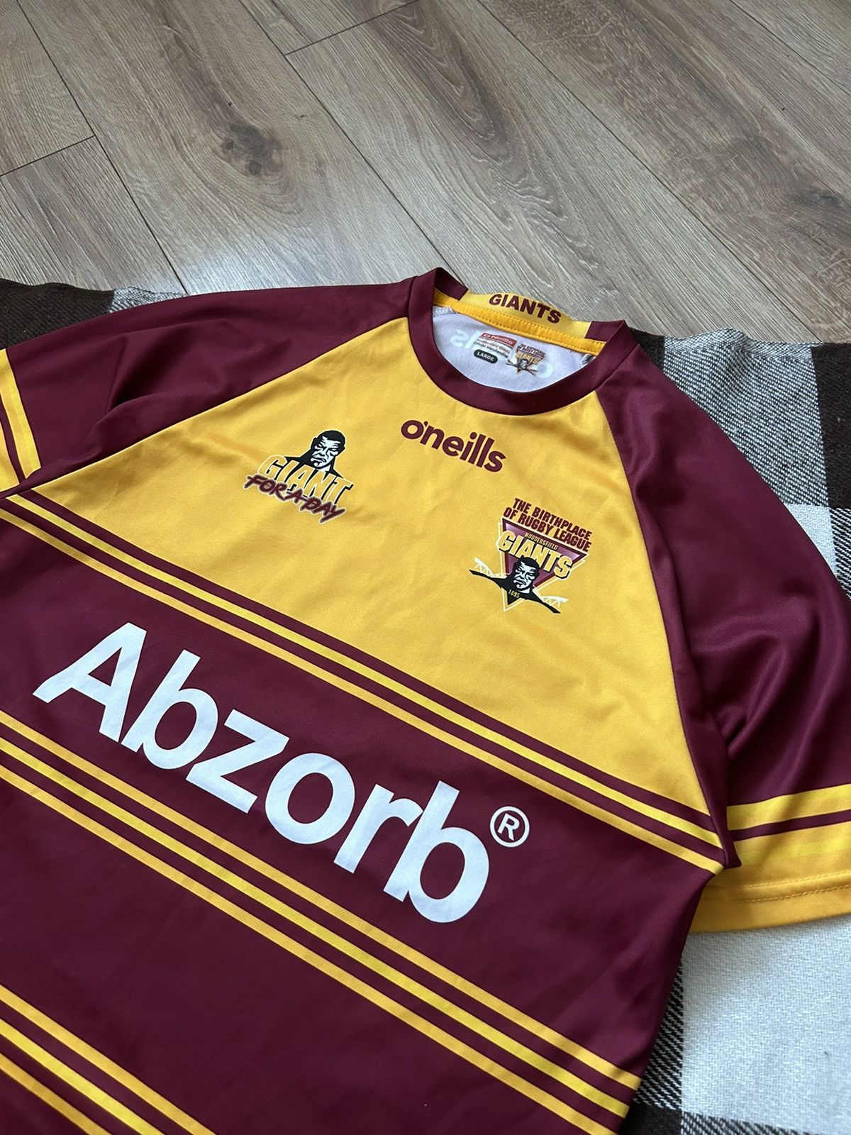 O'Neills × Sterling Ruby × Vintage Huddersfield Giants O’neills Rugby league jersey mens Size US M / EU 48-50 / 2 - 3 Thumbnail