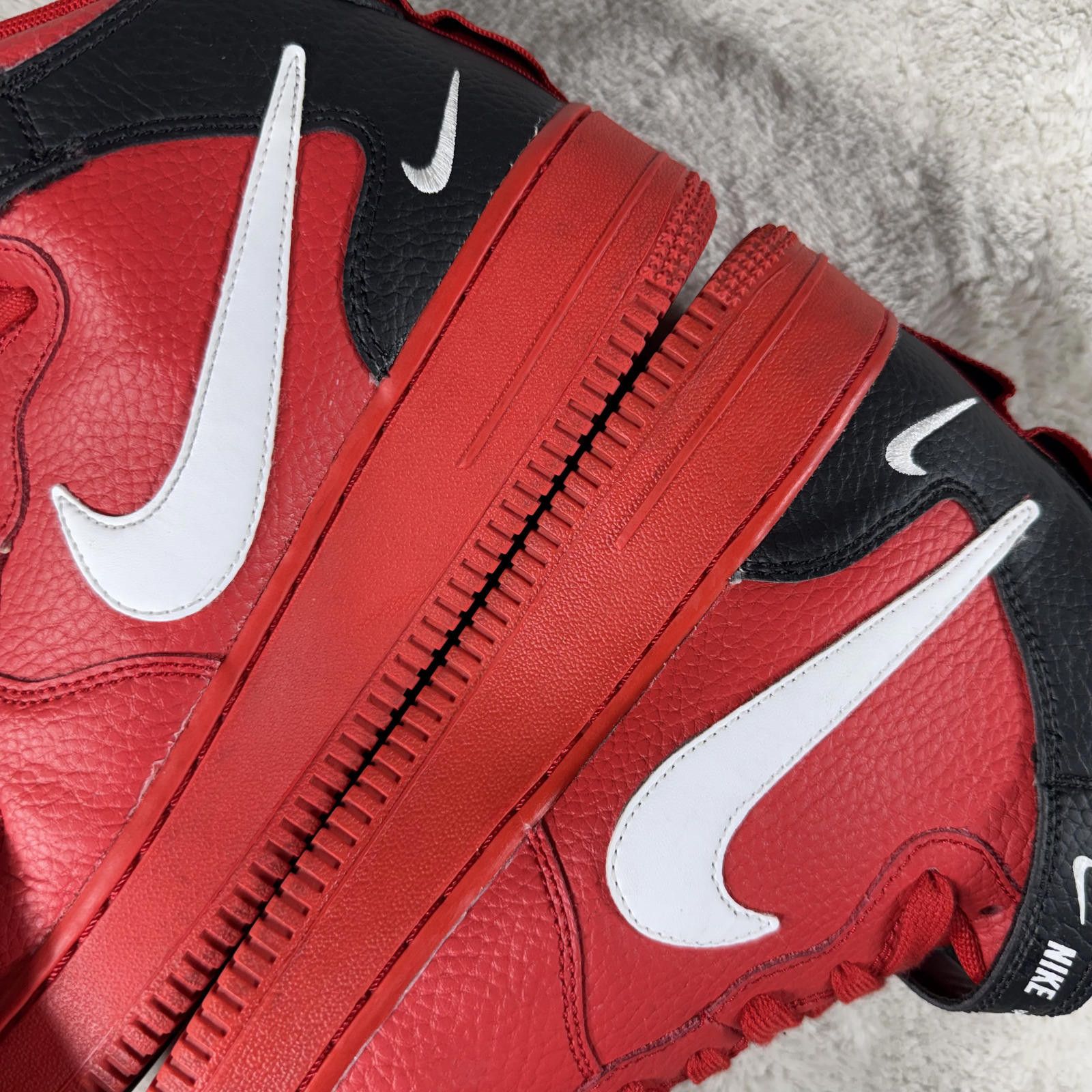 Nike Nike Shoes 7Y Red Air Force 1 Mid AV3803-600 Size US 7 / IT 37 - 8 Thumbnail