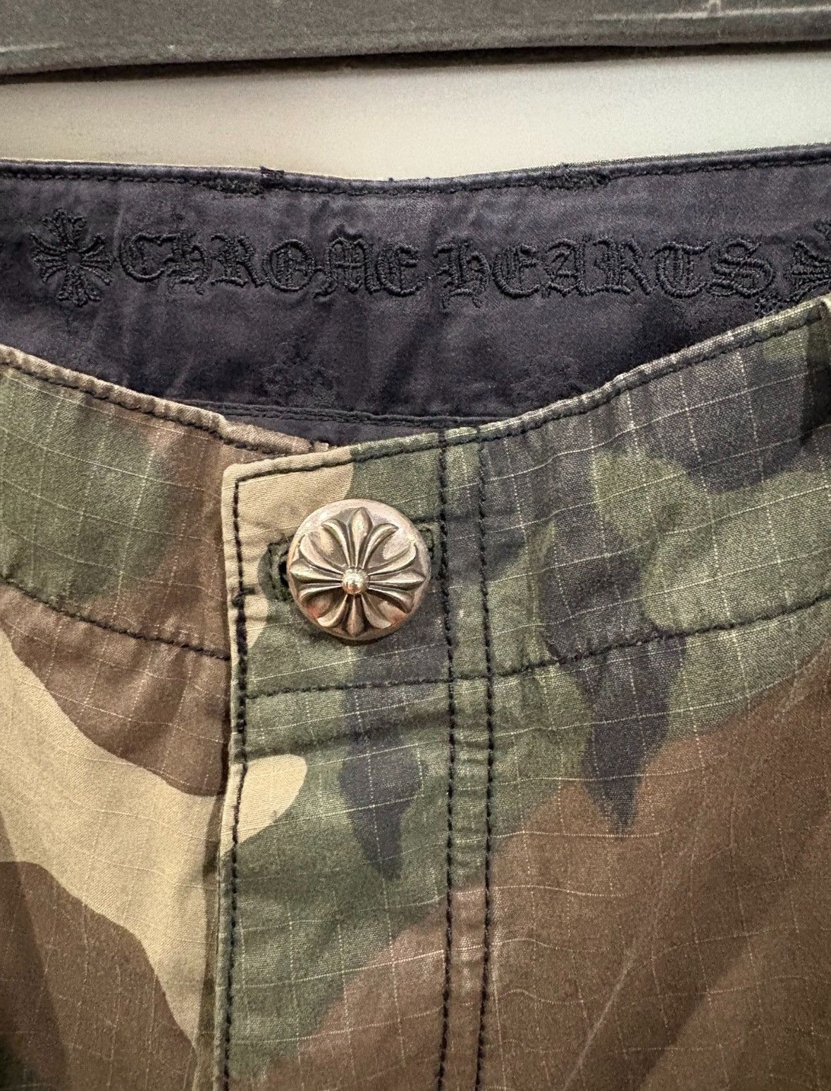 Chrome Hearts Chrome Hearts camo cargo pants Size US 32 / EU 48 - 3 Thumbnail