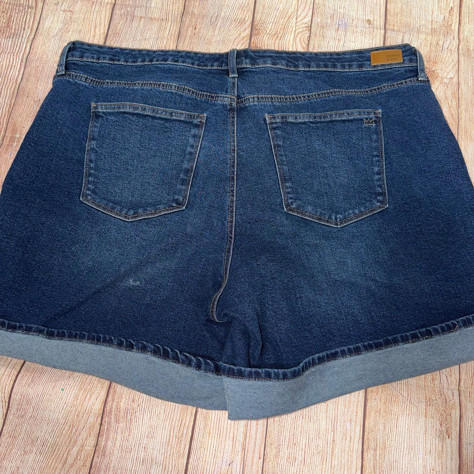 Other Crown & Ivy Women’s Size 20 Denim Shorts Size 42" / US 20 - 5 Thumbnail