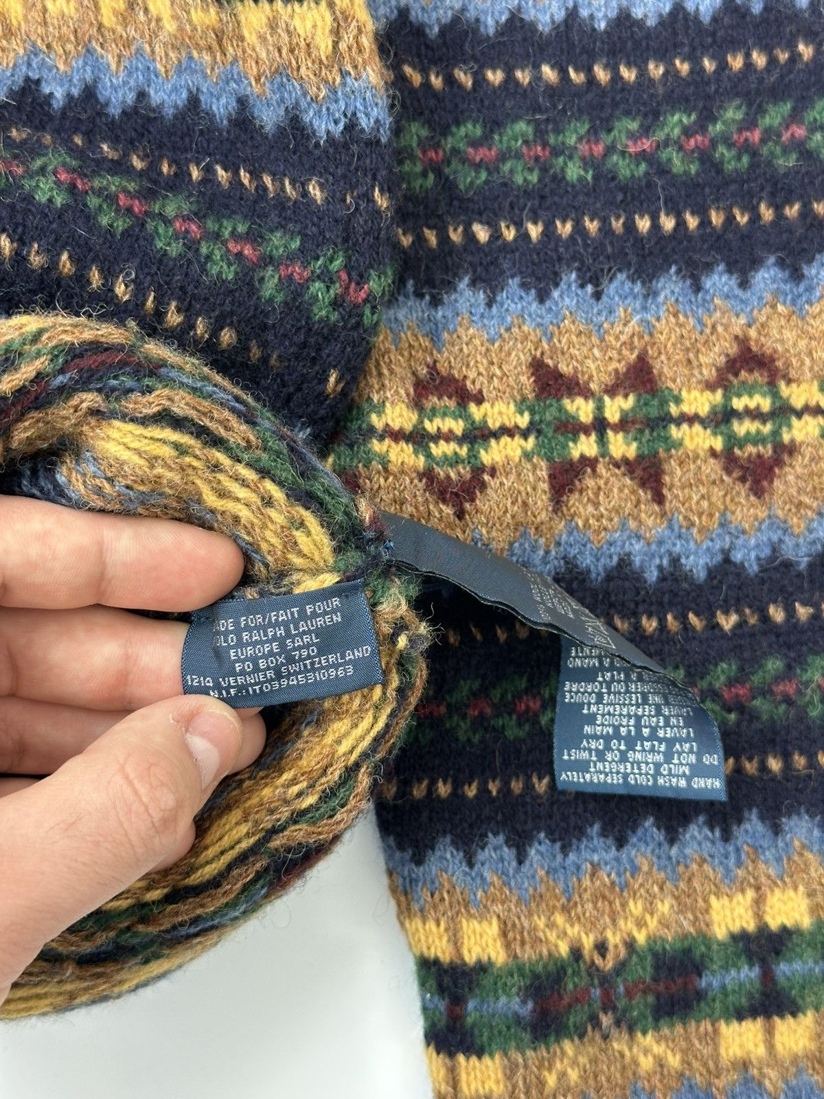 Polo Ralph Lauren Polo Ralph Lauren Wool Sweater V-Neck Fair Isle Size US L / EU 52-54 / 3 - 10 Thumbnail