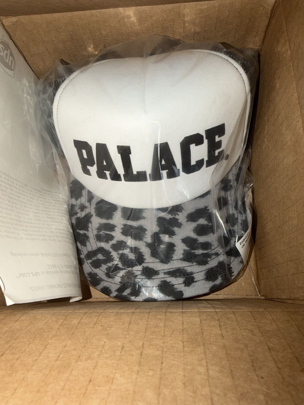 即発送 PALACE UNI TRUCKER LEOPARD BLACK CAP Palace Palace UNI Trucker snap mesh back Leopard Black 🐆 OS | Grailed