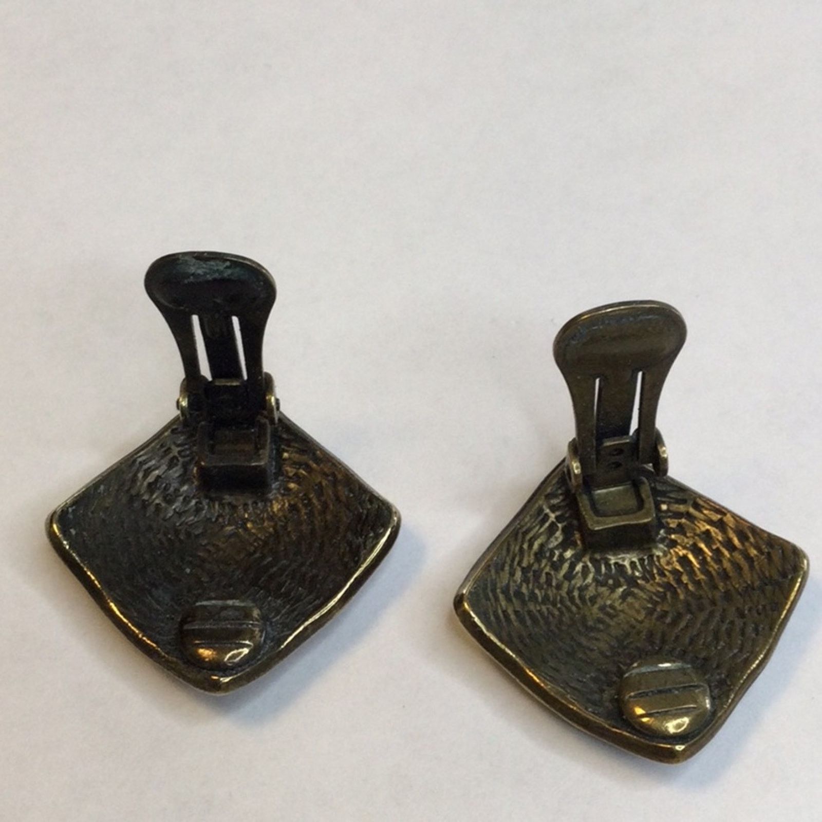 Other Vintage Modernist Bronze Tribal Aztec Design ClipOn Earrings Size ONE SIZE - 5 Thumbnail