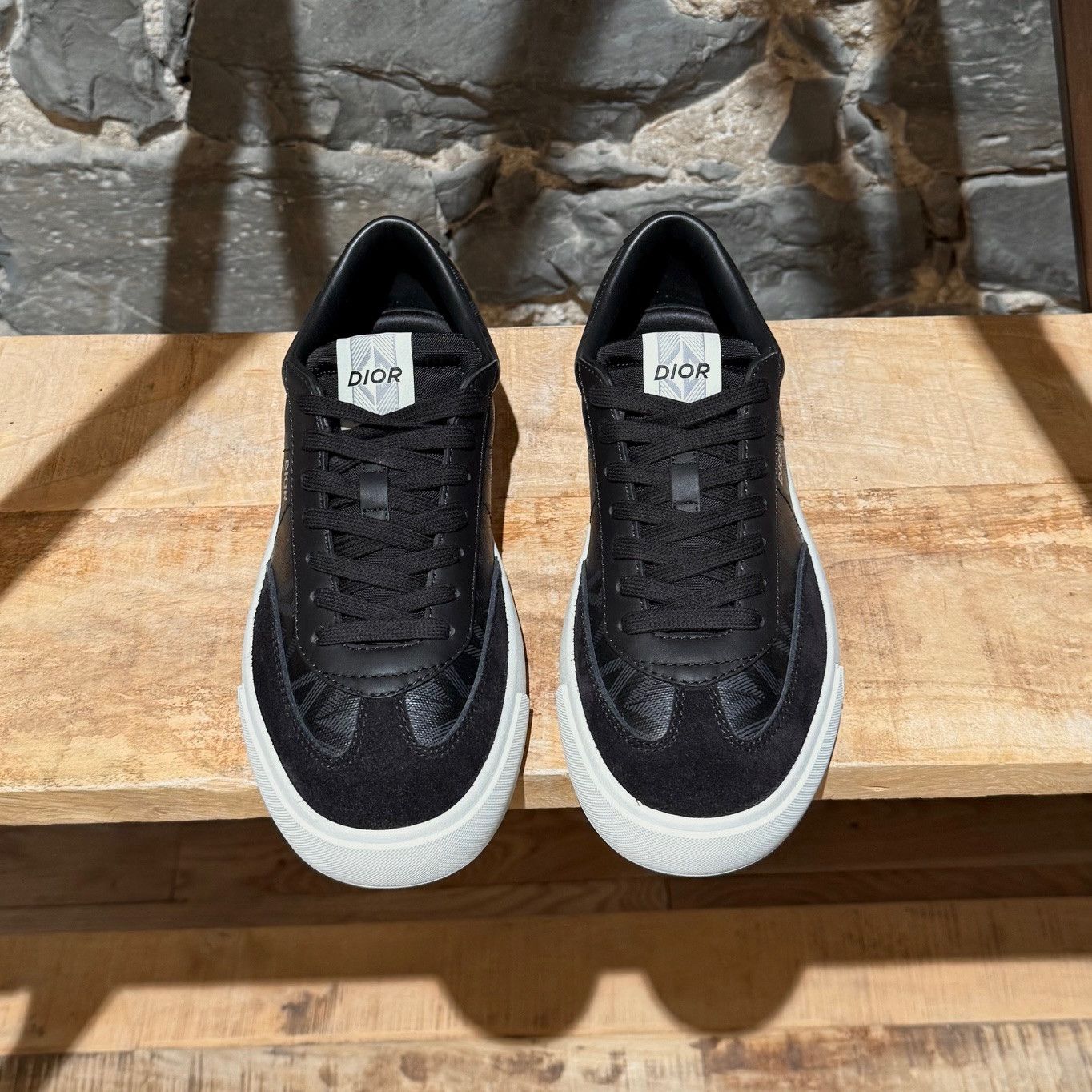 Dior Dior Black CD Diamond Logo B101 Low Top Sneakers Size US 8 / EU 41 - 2 Thumbnail
