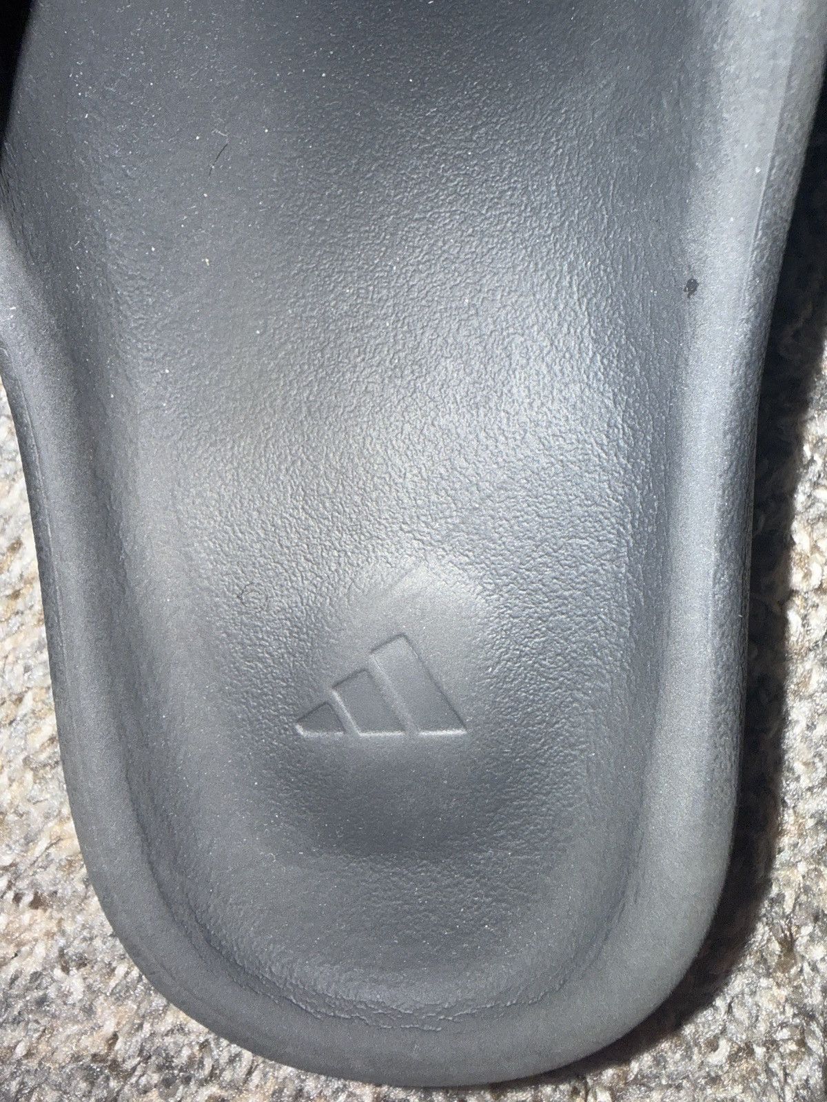 Yeezy Men Yeezy Slide Onyx Size 5 Size US 5 / EU 37 - 5 Thumbnail