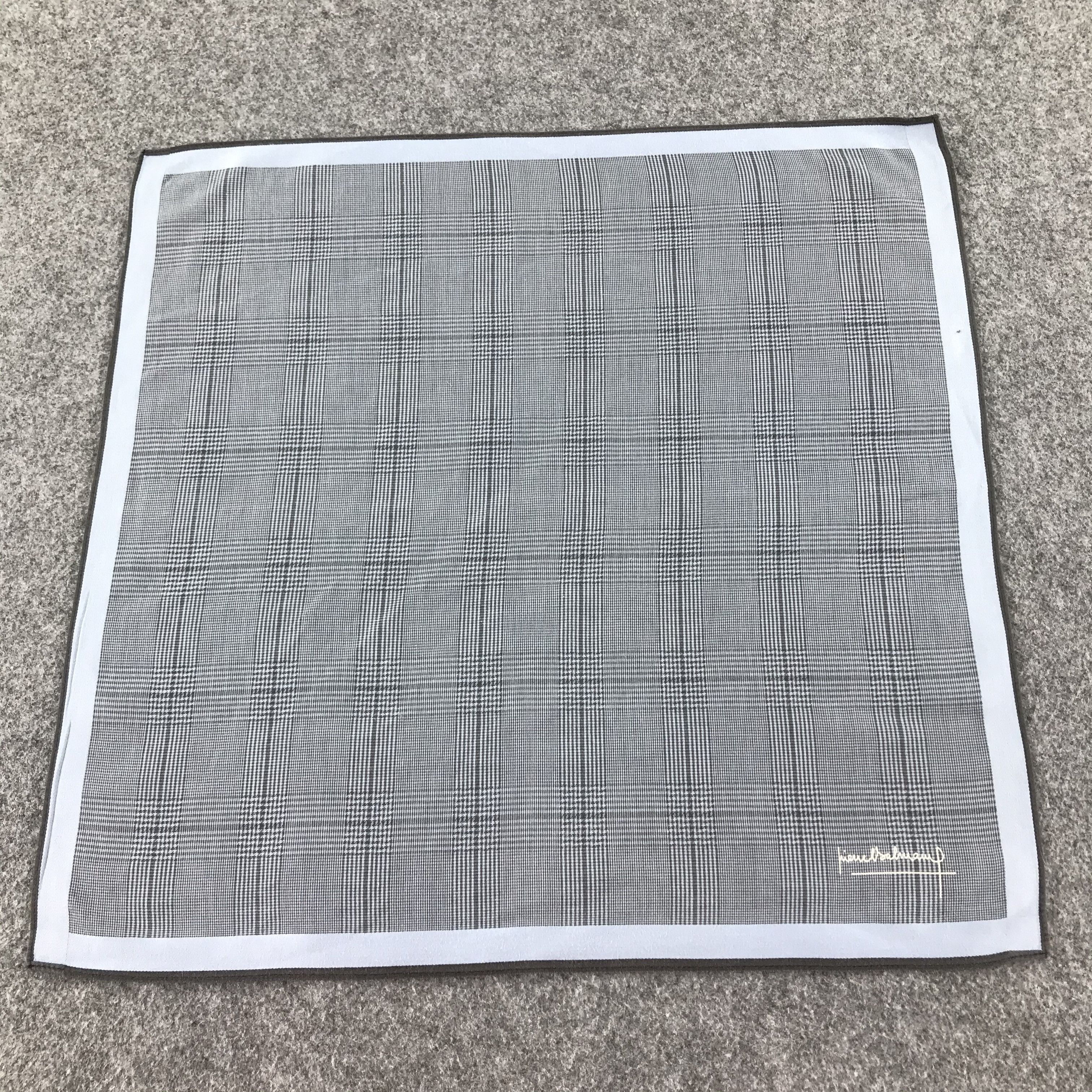 Pierre Balmain Pierre Balmain Handkerchief Neckerchief Bandana H155 Size ONE SIZE - 3 Thumbnail