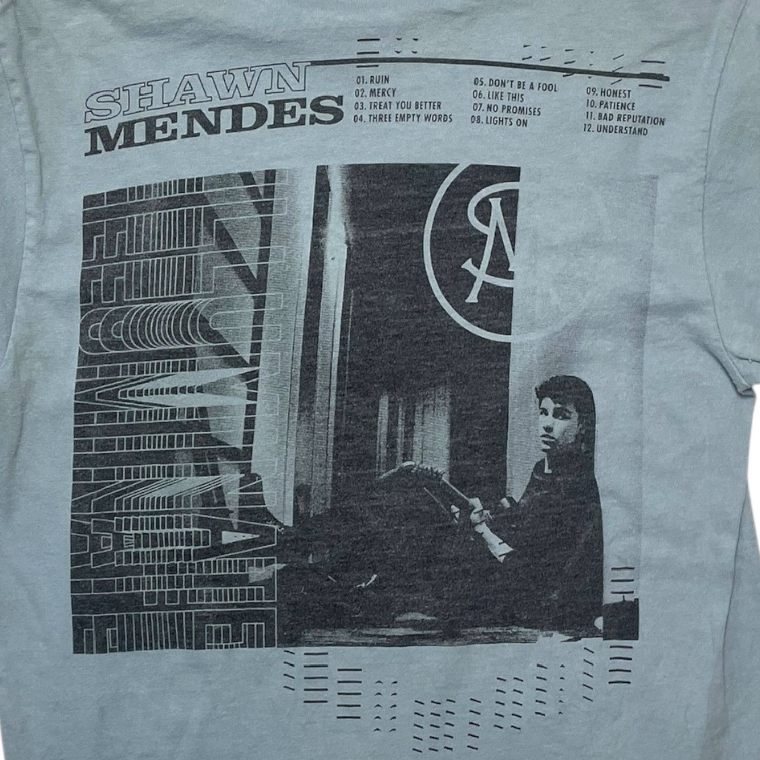 Other Vintage Shawn Mendes Illuminate Tour Long Sleeve Tee Size US S / EU 44-46 / 1 - 3 Thumbnail