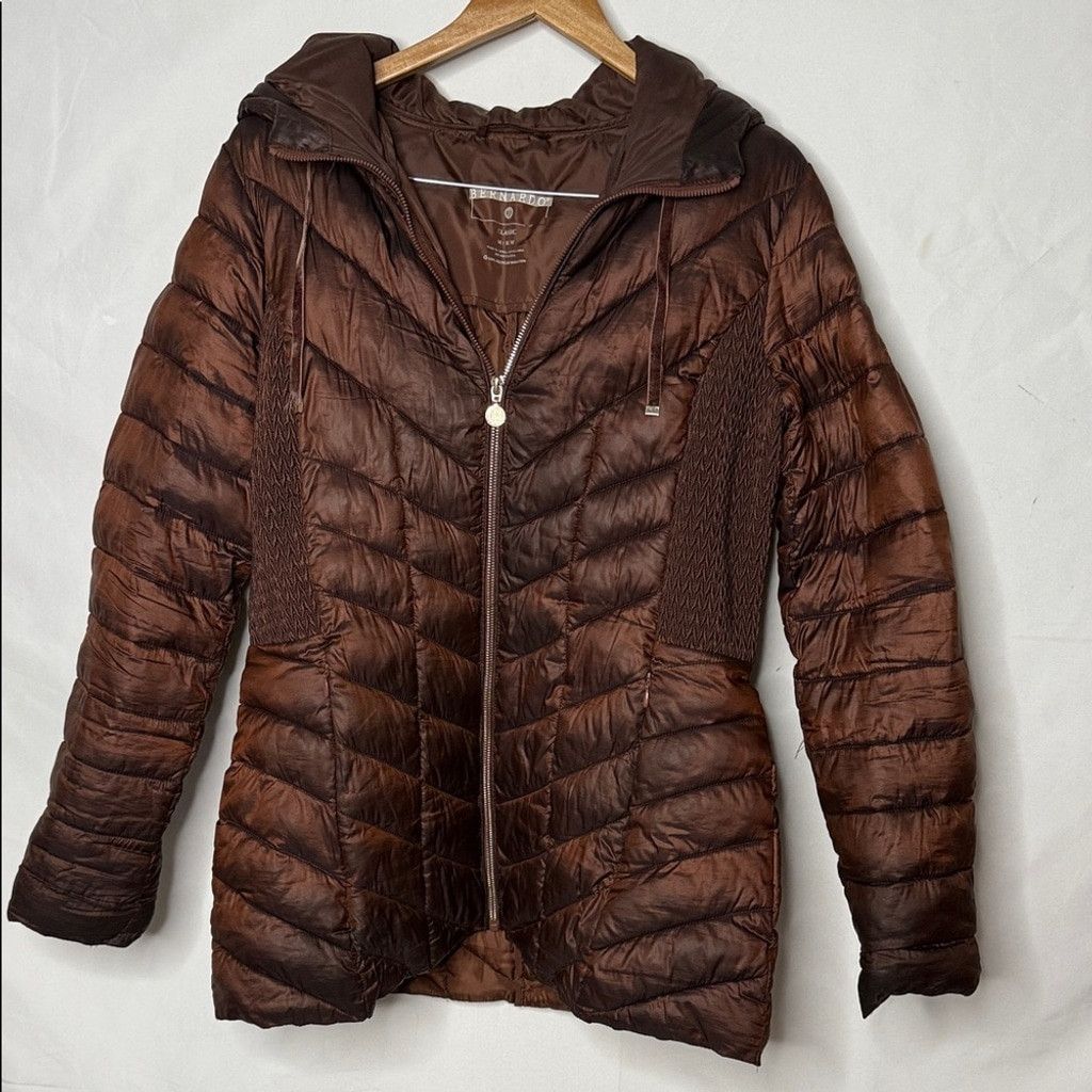 Bernhard Willhelm Bernardo Classic Ecoplume chevron design puffer jacket sz M Size M / US 6-8 / IT 42-44 - 2 Thumbnail