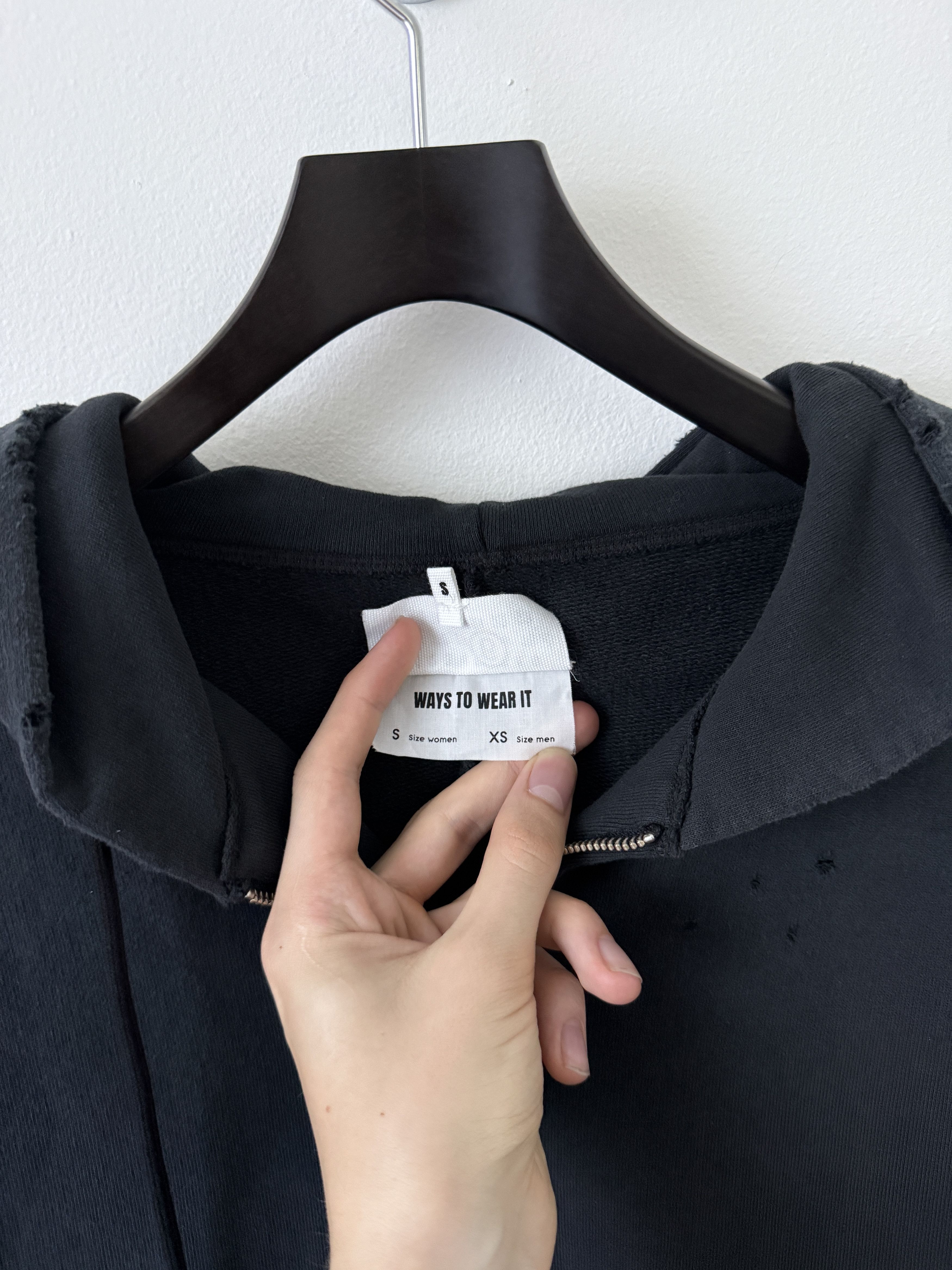 Maison Margiela MM6 Distressed Hoodie Size US XS / EU 42 / 0 - 14 Thumbnail