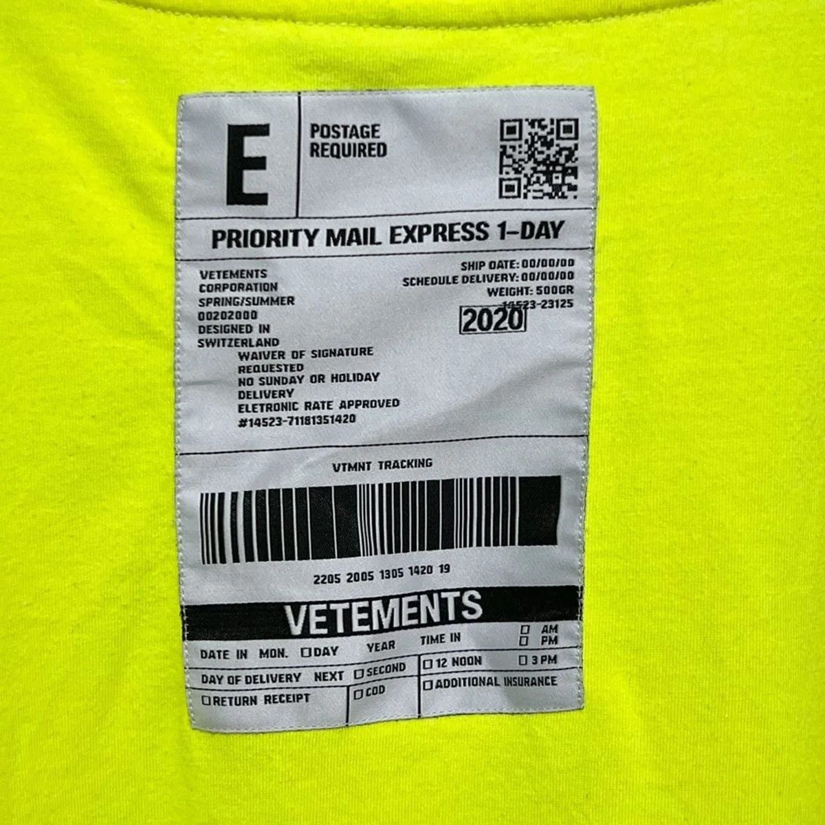 Vetements SS20 Barcods Logo Tee Size US M / EU 48-50 / 2 - 5 Thumbnail