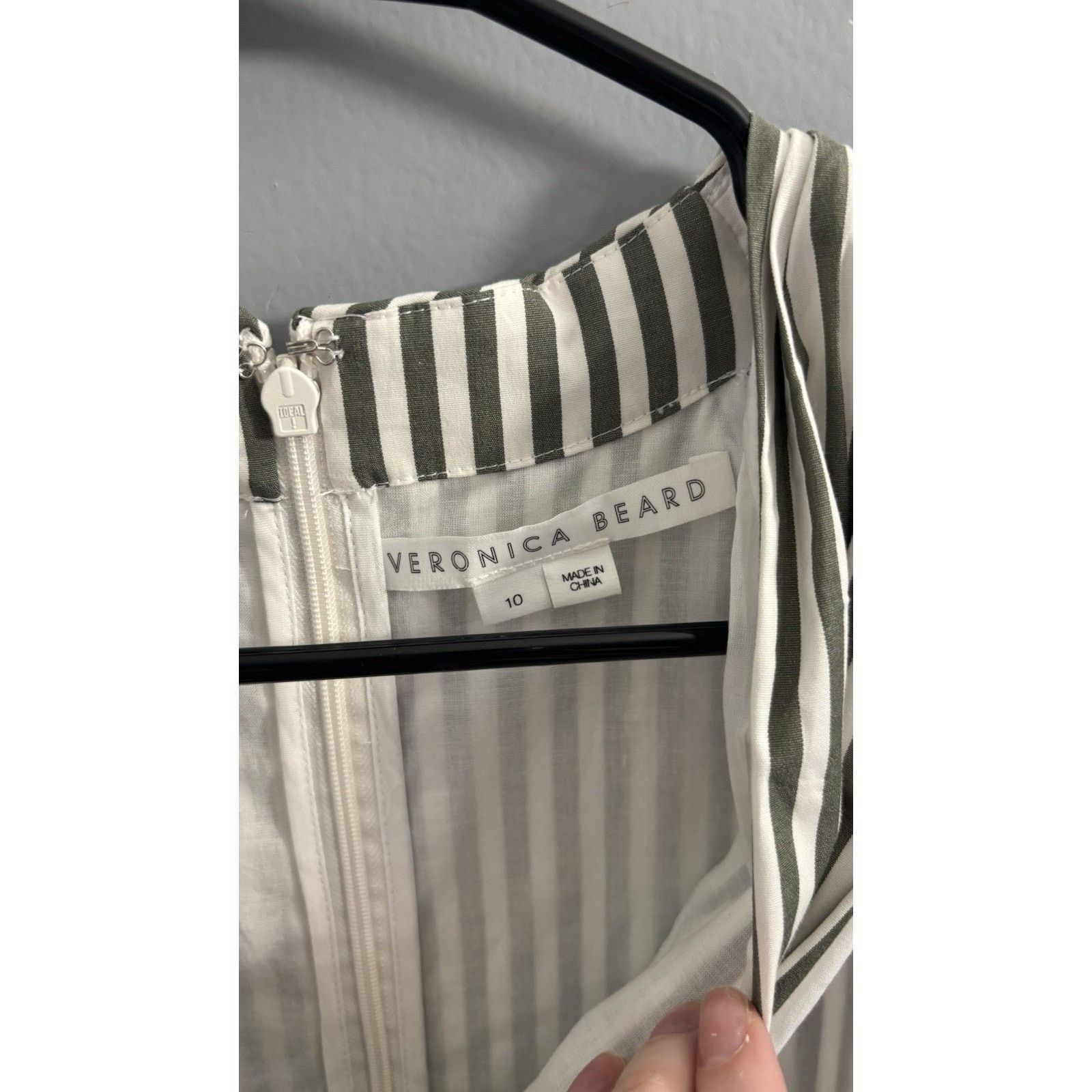 Veronica Beard Veronica Beard Drey Stripped Top Size 10￼ Size L / US 10 / IT 46 - 3 Thumbnail