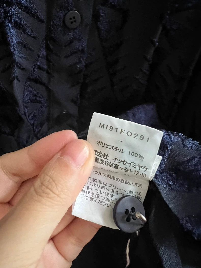 Issey Miyake Issey Miyake size:one size Blue velvet pleated coat Size XS / US 0-2 / IT 36-38 - 6 Thumbnail