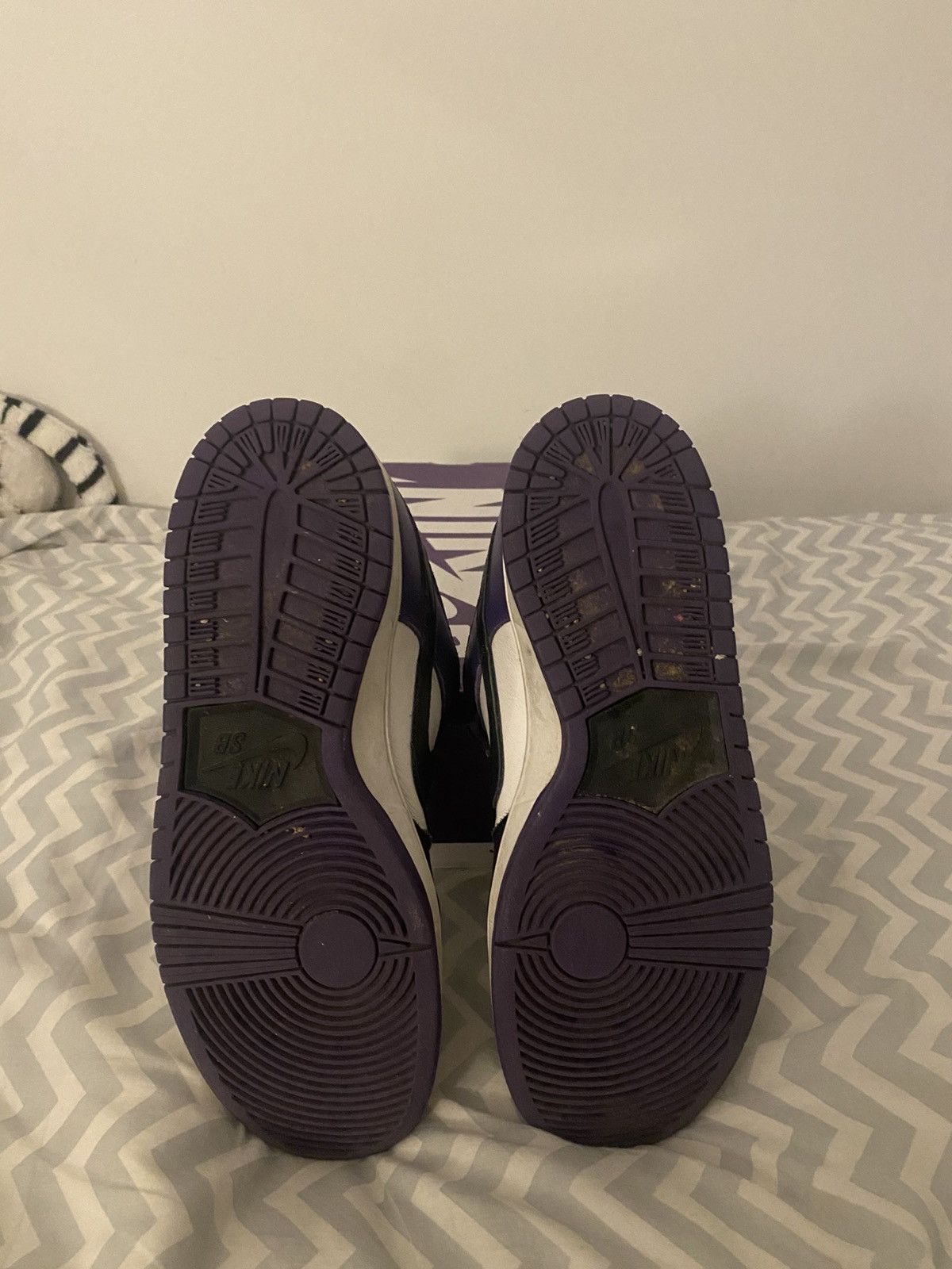 Nike Nike SB dunk low court purple Size US 10.5 / EU 43-44 - 6 Thumbnail