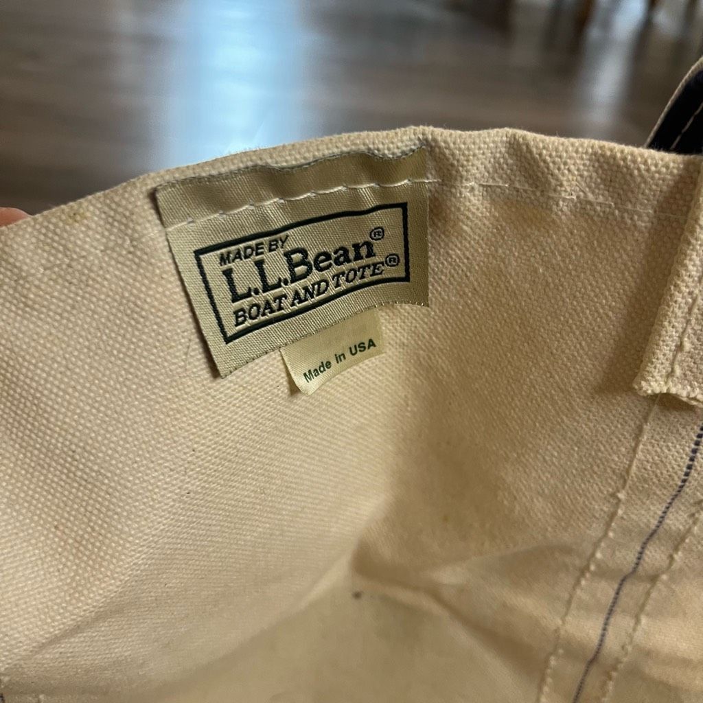 L.L. Bean LL Bean Large Boat & Tote Canvas Beach Bag Dog Chasing Ball Size ONE SIZE - 2 Thumbnail
