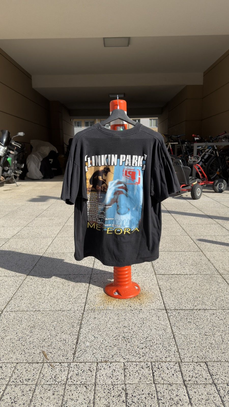 Vintage Linkin Park Meteora European Tour vintage concert t-shirt Size US XL / EU 56 / 4 - 8 Thumbnail