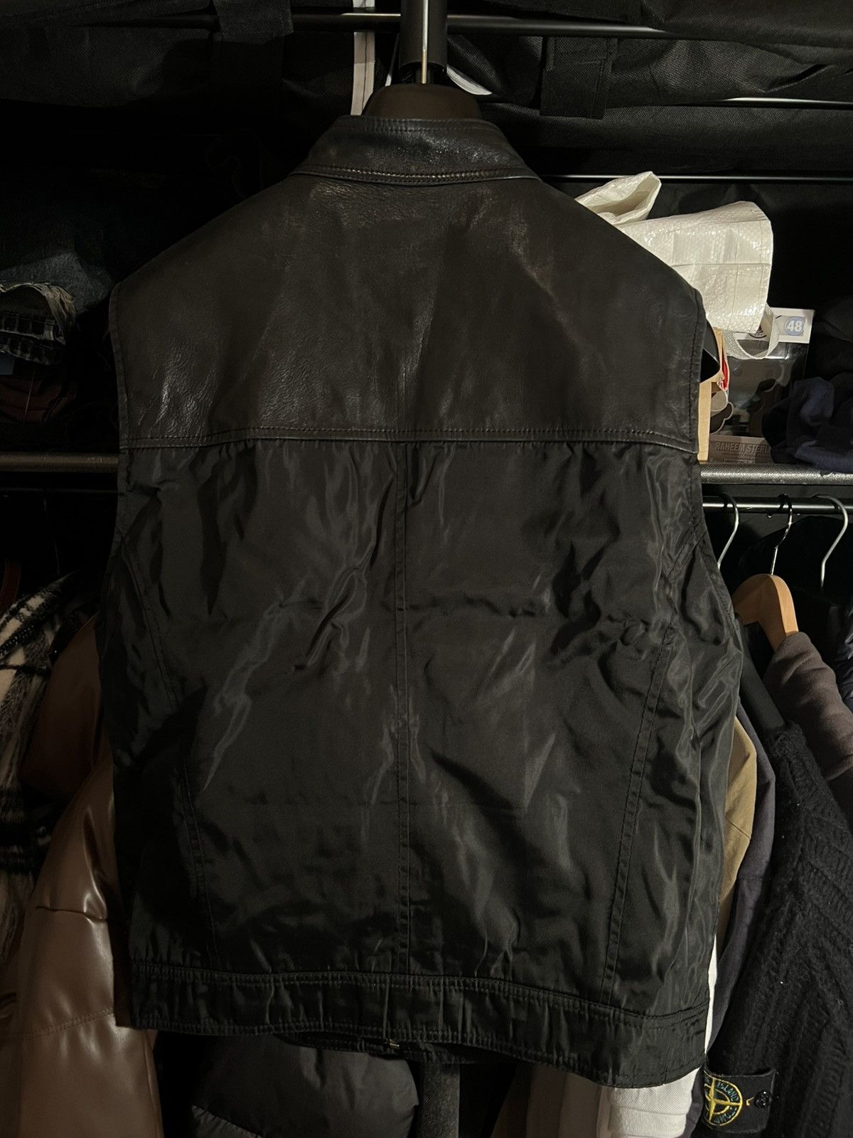 Prada Prada nylon vest Size US M / EU 48-50 / 2 - 2 Thumbnail