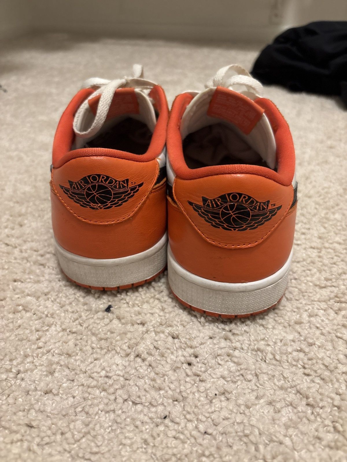 Jordan Brand × Nike Jordan 1 low og starfish Size US 11 / EU 44 - 4 Thumbnail