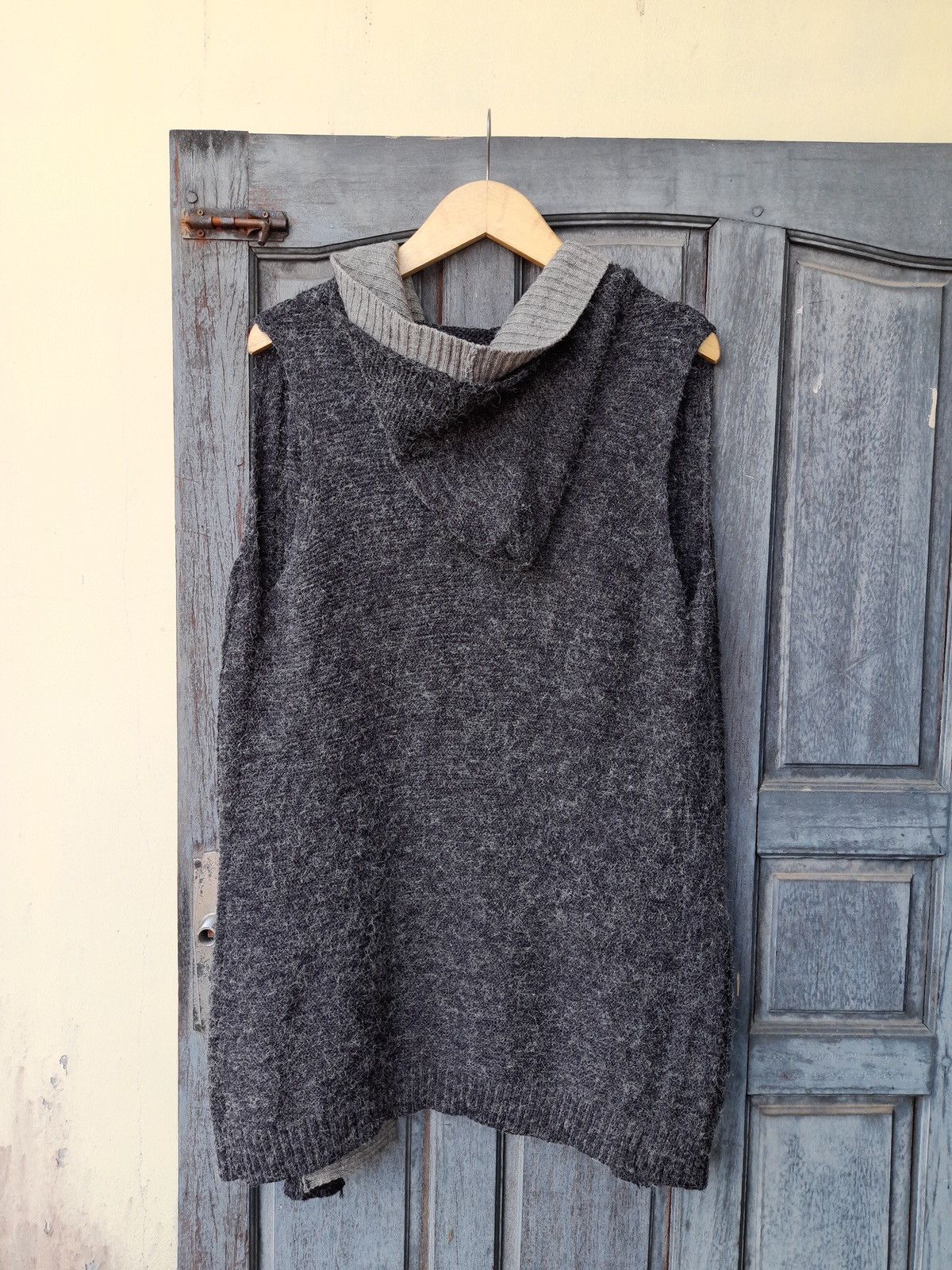 Japanese Brand Vintage Knit Hoodie Vest Elegant Rainbow Grunge Layering Y2K Size US M / EU 48-50 / 2 - 2 Thumbnail