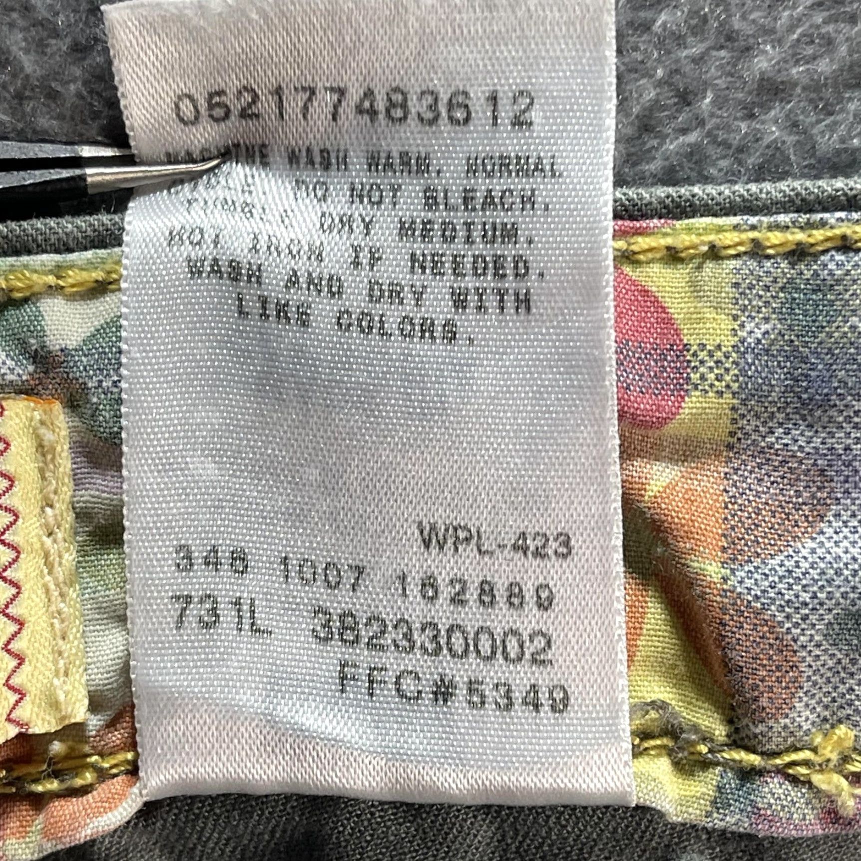 Levi's Levi's Chino Shorts Womens 14 Gray 100% Cotton Cuffed Pockets Flat Front Tab Twills Vintage 1955 LSC Womens Size 36" / US 14 / IT 50 - 7 Thumbnail